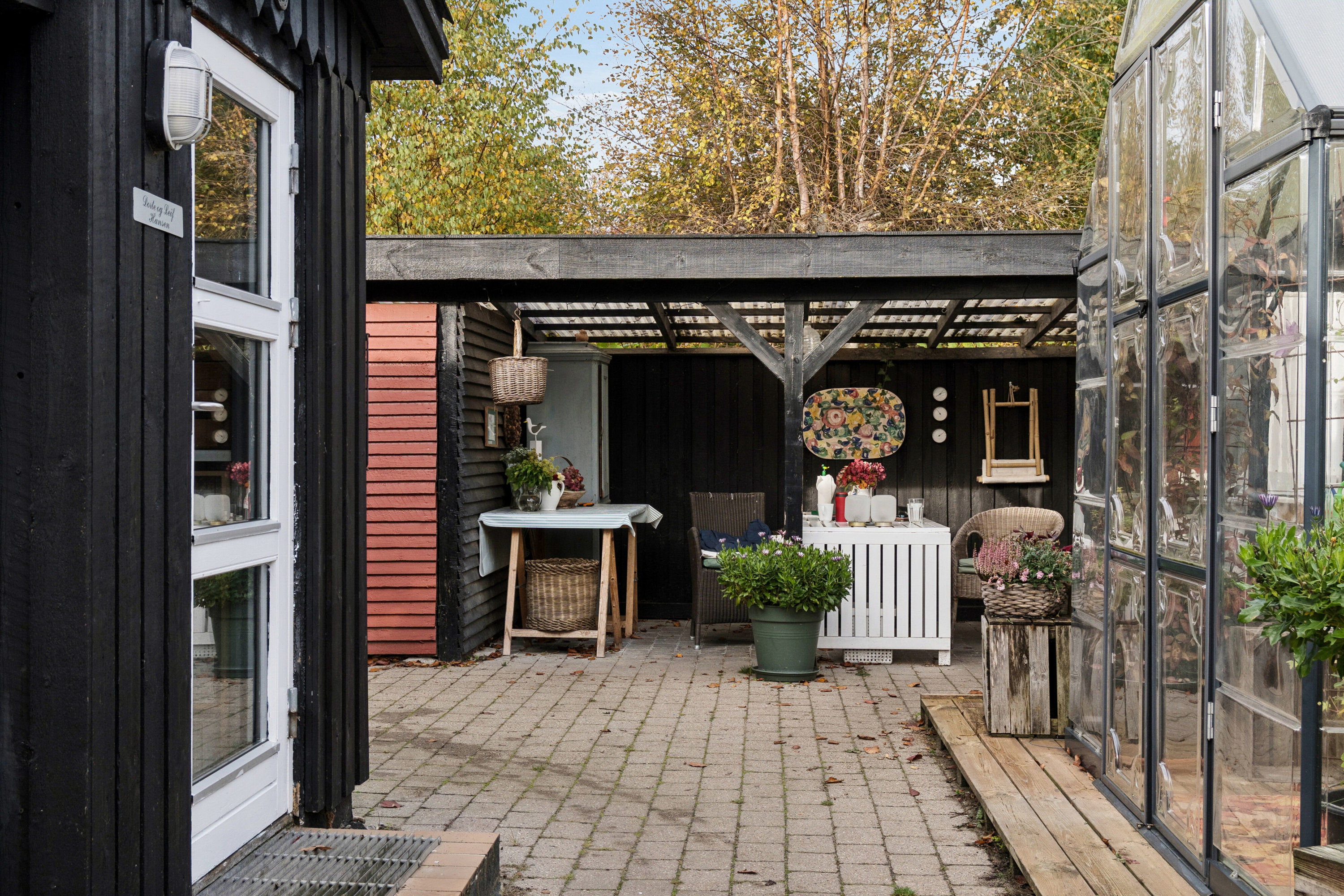 Fremhævet udendørs billede i fuldskærmstilstand. Billede af Nakke Kirkevej 2, 4581 Rørvig