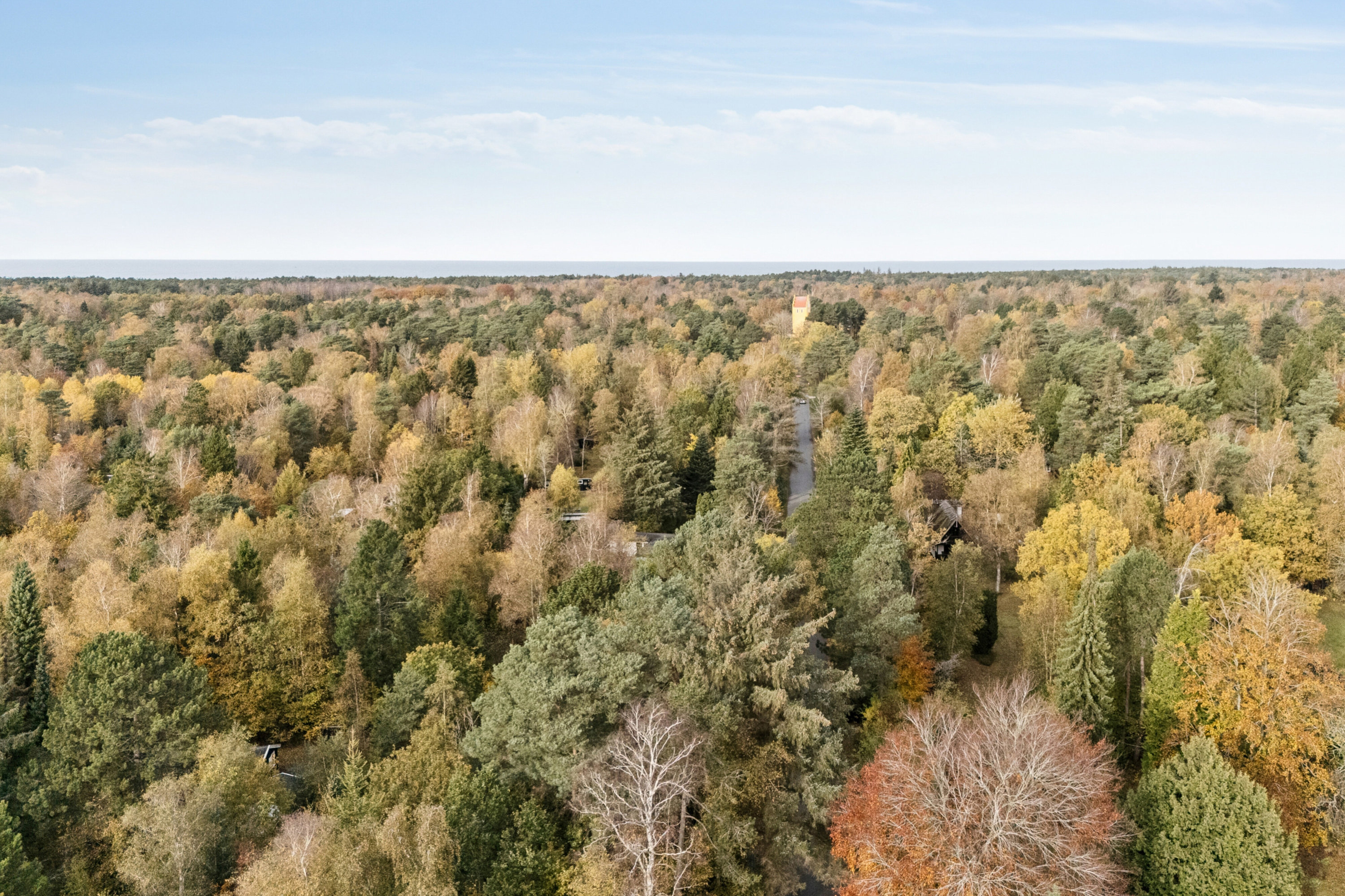 Fremhævet luftfoto billede i fuldskærmstilstand. Billede af Nakke Kirkevej 2, 4581 Rørvig