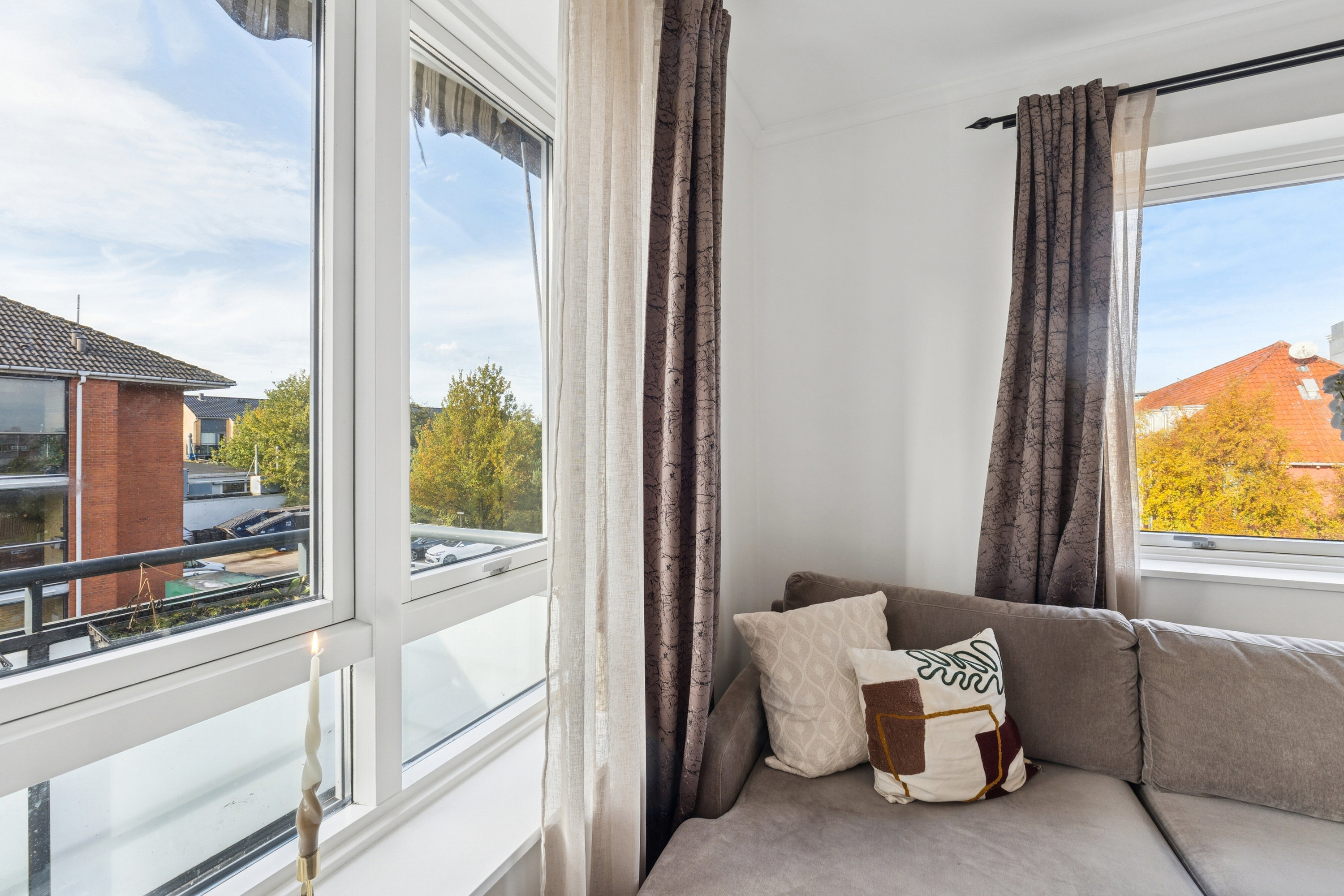 Fremhævet stue billede i fuldskærmstilstand. Billede af Hovedvejen 180, 2. th., 2600 Glostrup