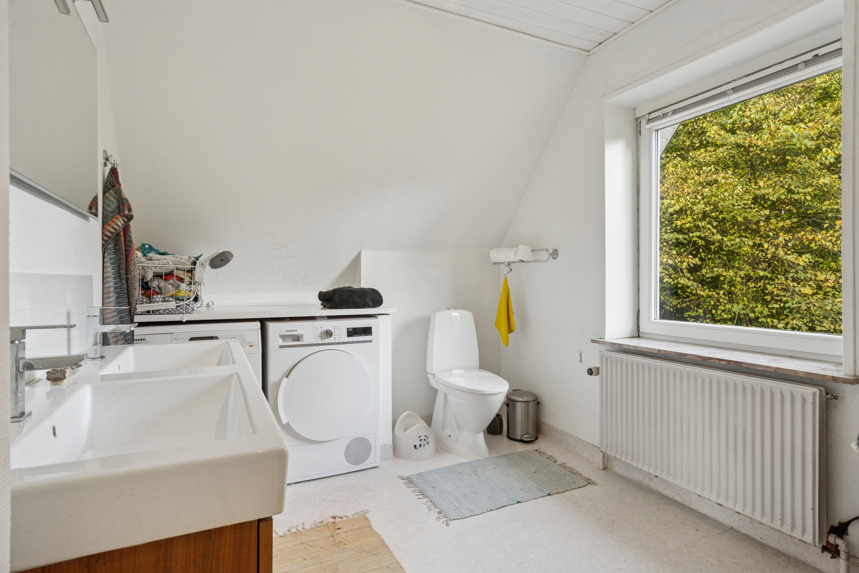 Fremhævet badeværelse billede i fuldskærmstilstand. Billede af Vinkelvej 17, Kollund, 6340 Kruså