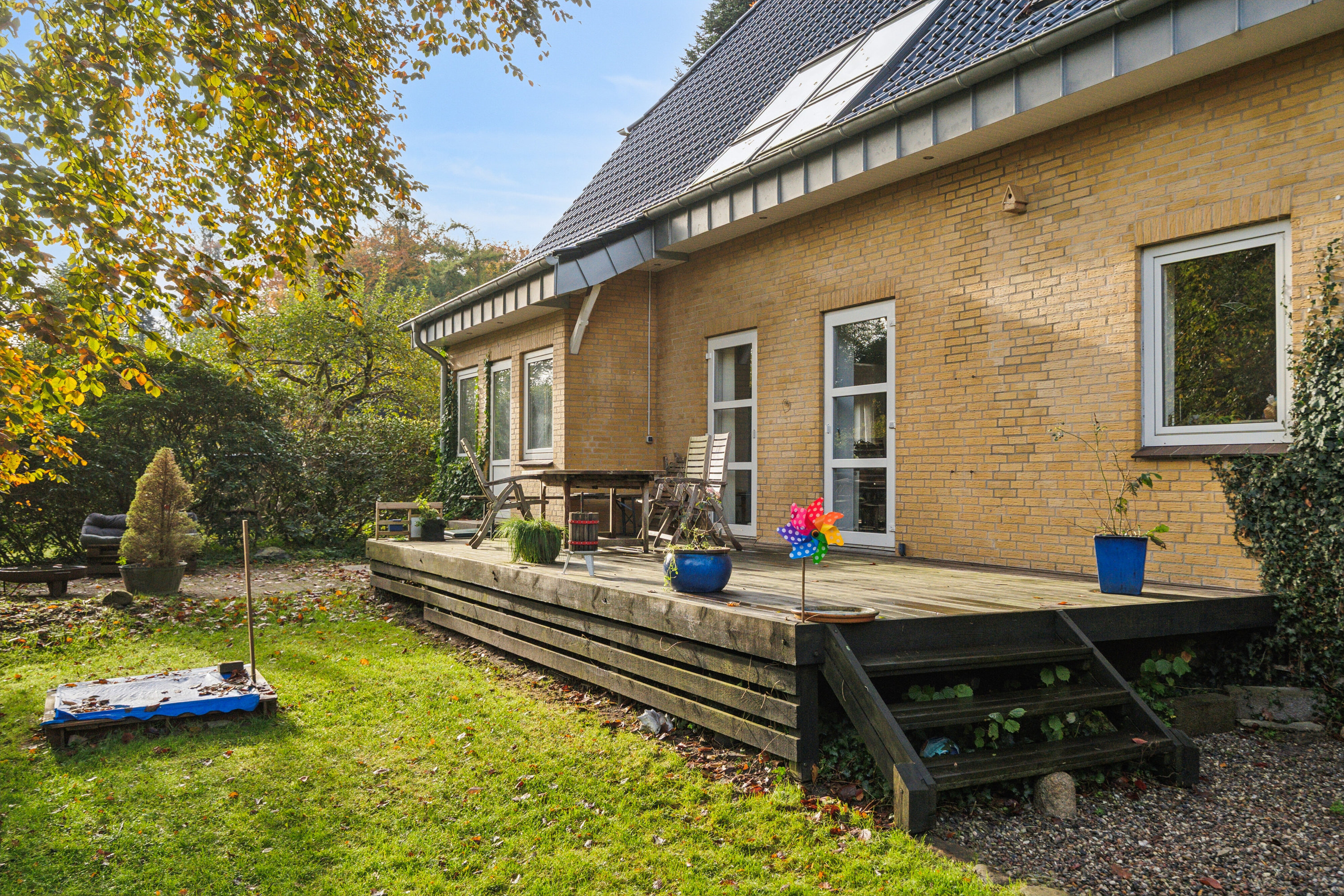 Fremhævet set fra haven billede i fuldskærmstilstand. Billede af Vinkelvej 17, Kollund, 6340 Kruså