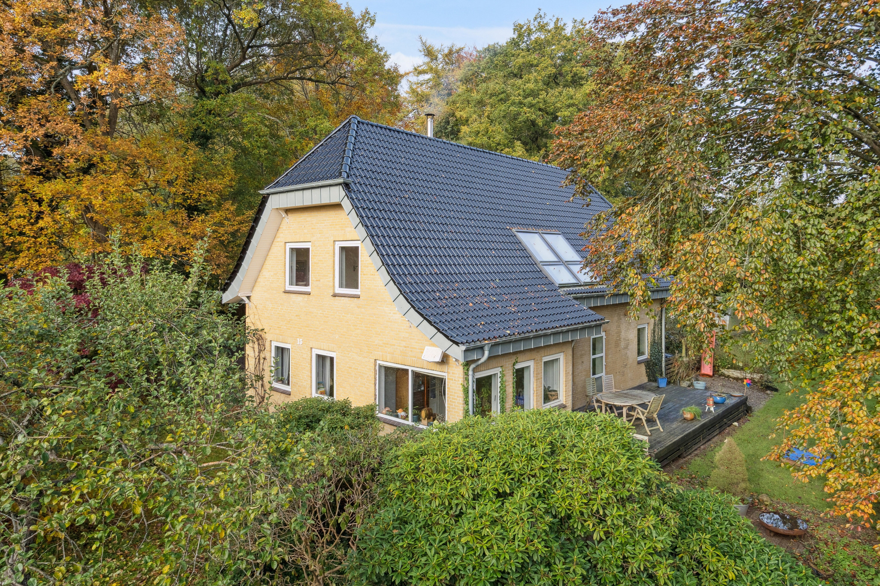 Fremhævet set fra vejen billede i fuldskærmstilstand. Billede af Vinkelvej 17, Kollund, 6340 Kruså