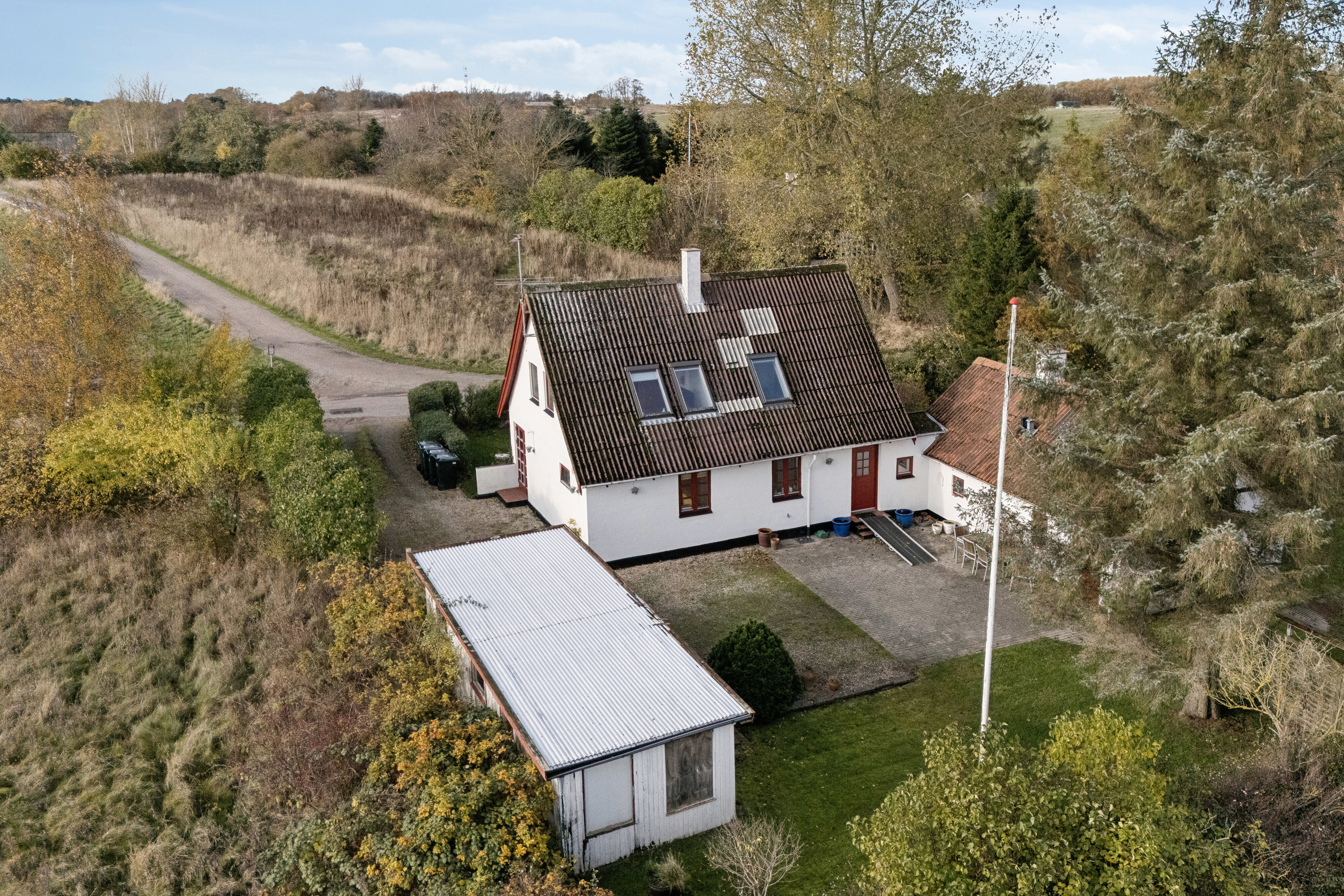 Fremhævet luftfoto billede i fuldskærmstilstand. Billede af Gudmindrup Mosevej 1, Gudmindrup, 4573 Højby