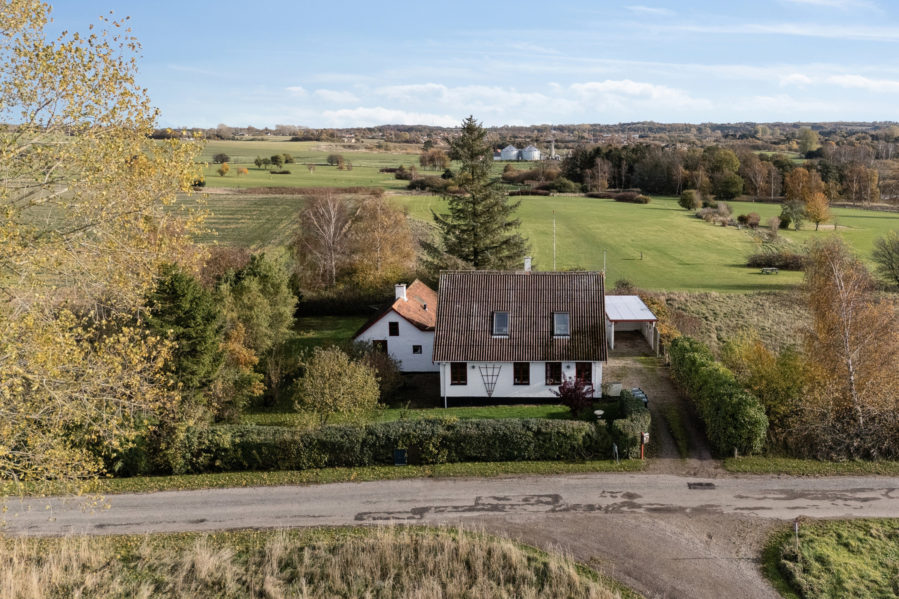 Fremhævet luftfoto billede i fuldskærmstilstand. Billede af Gudmindrup Mosevej 1, Gudmindrup, 4573 Højby