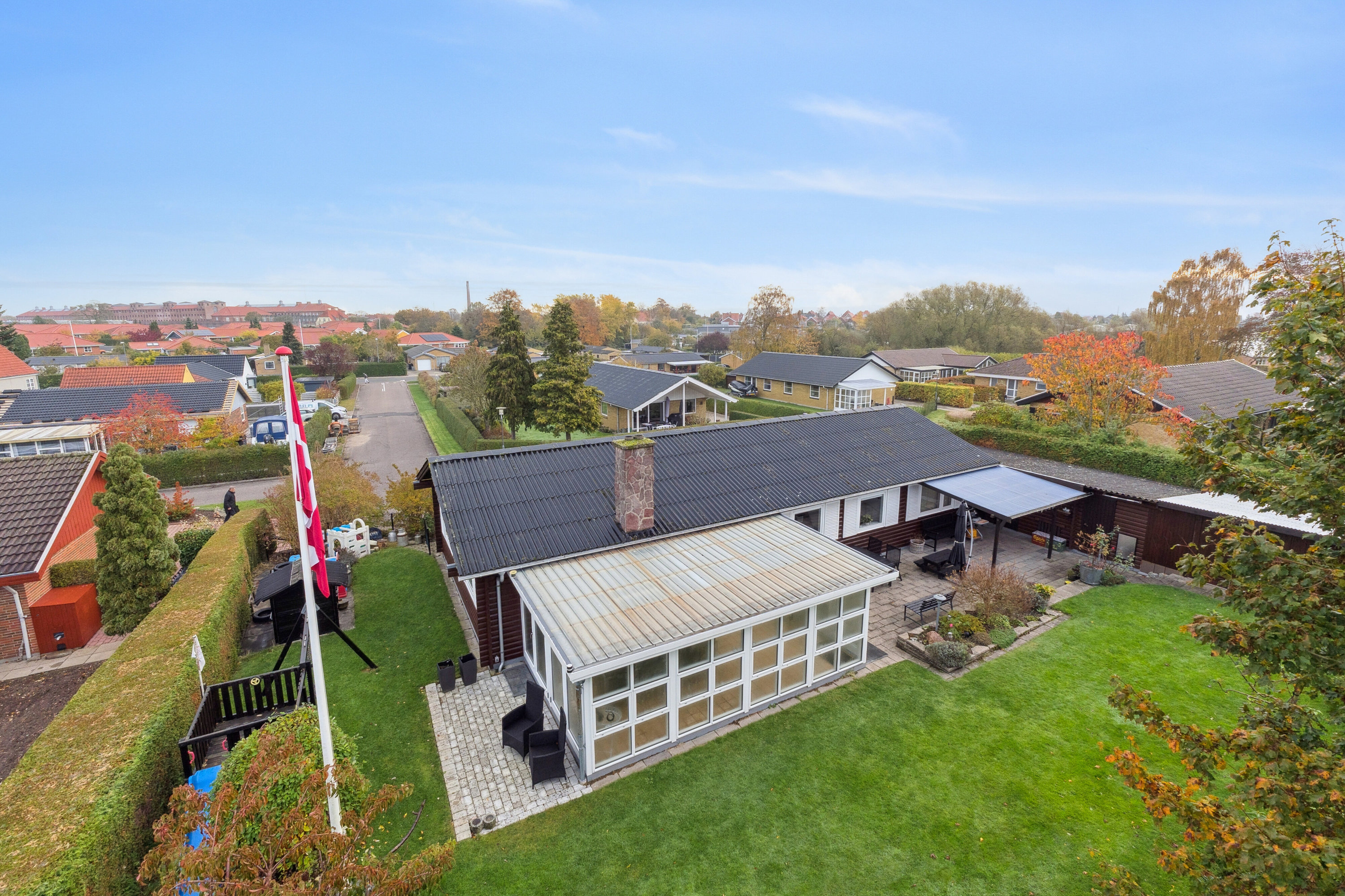 Fremhævet luftfoto billede i fuldskærmstilstand. Billede af Askevænget 15, 5800 Nyborg