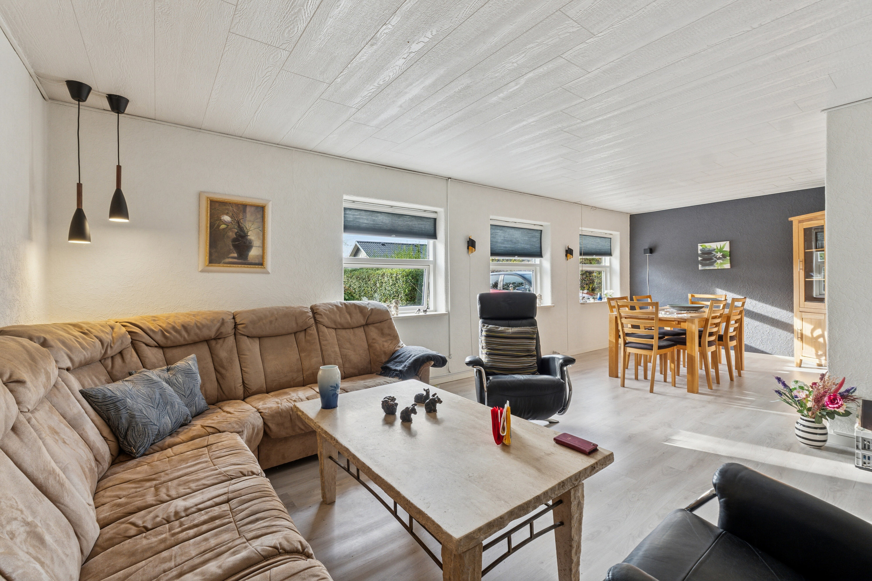 Fremhævet stue billede i fuldskærmstilstand. Billede af Bogensevej 379, Næsbyhoved-Broby, 5270 Odense N