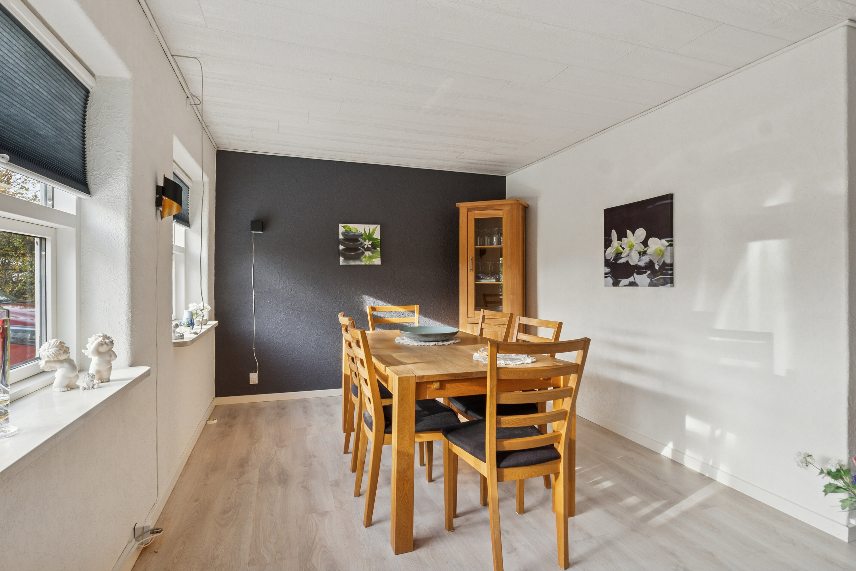 Fremhævet spisestue billede i fuldskærmstilstand. Billede af Bogensevej 379, Næsbyhoved-Broby, 5270 Odense N