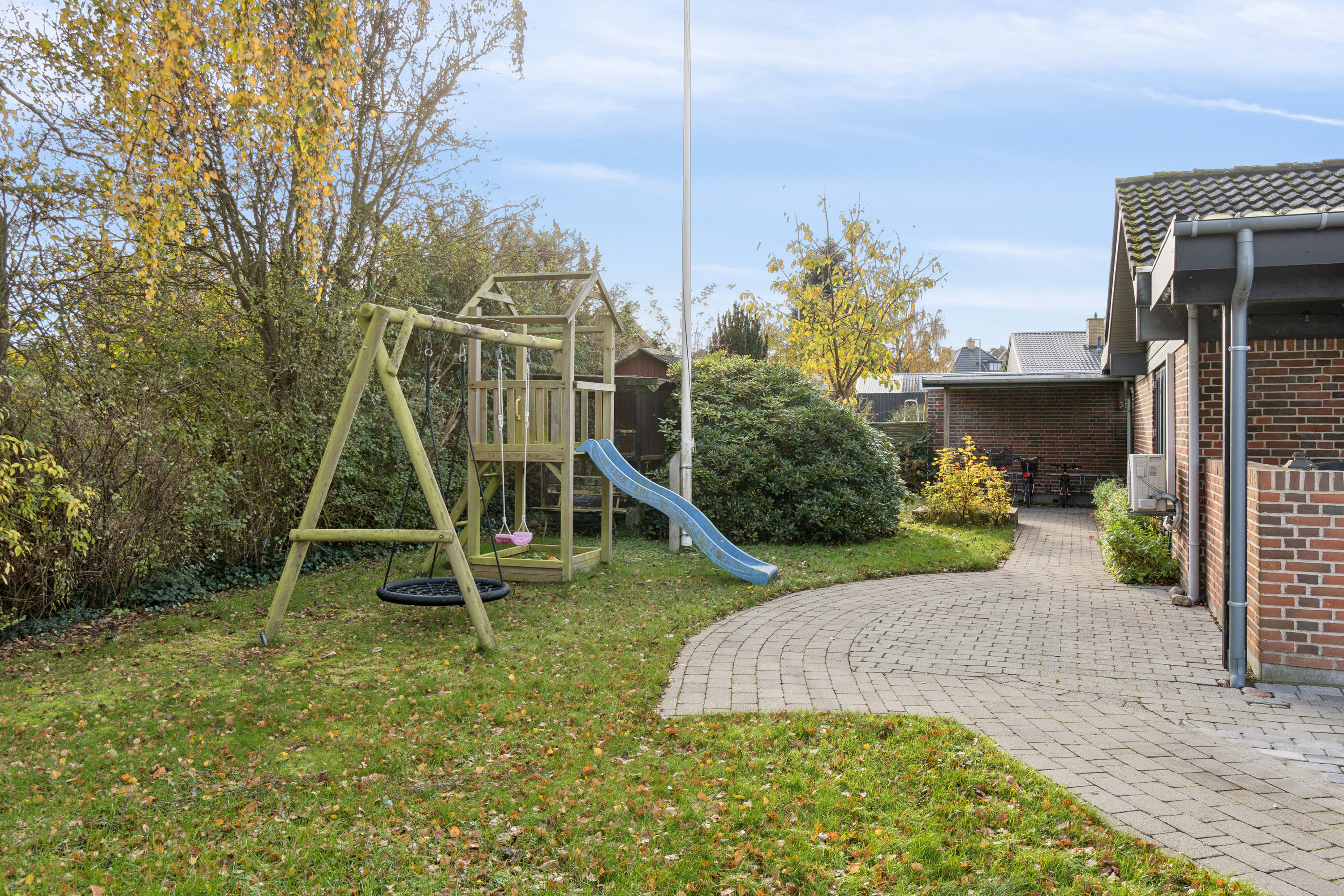 Fremhævet udendørs billede i fuldskærmstilstand. Billede af Obovej 6, 4200 Slagelse