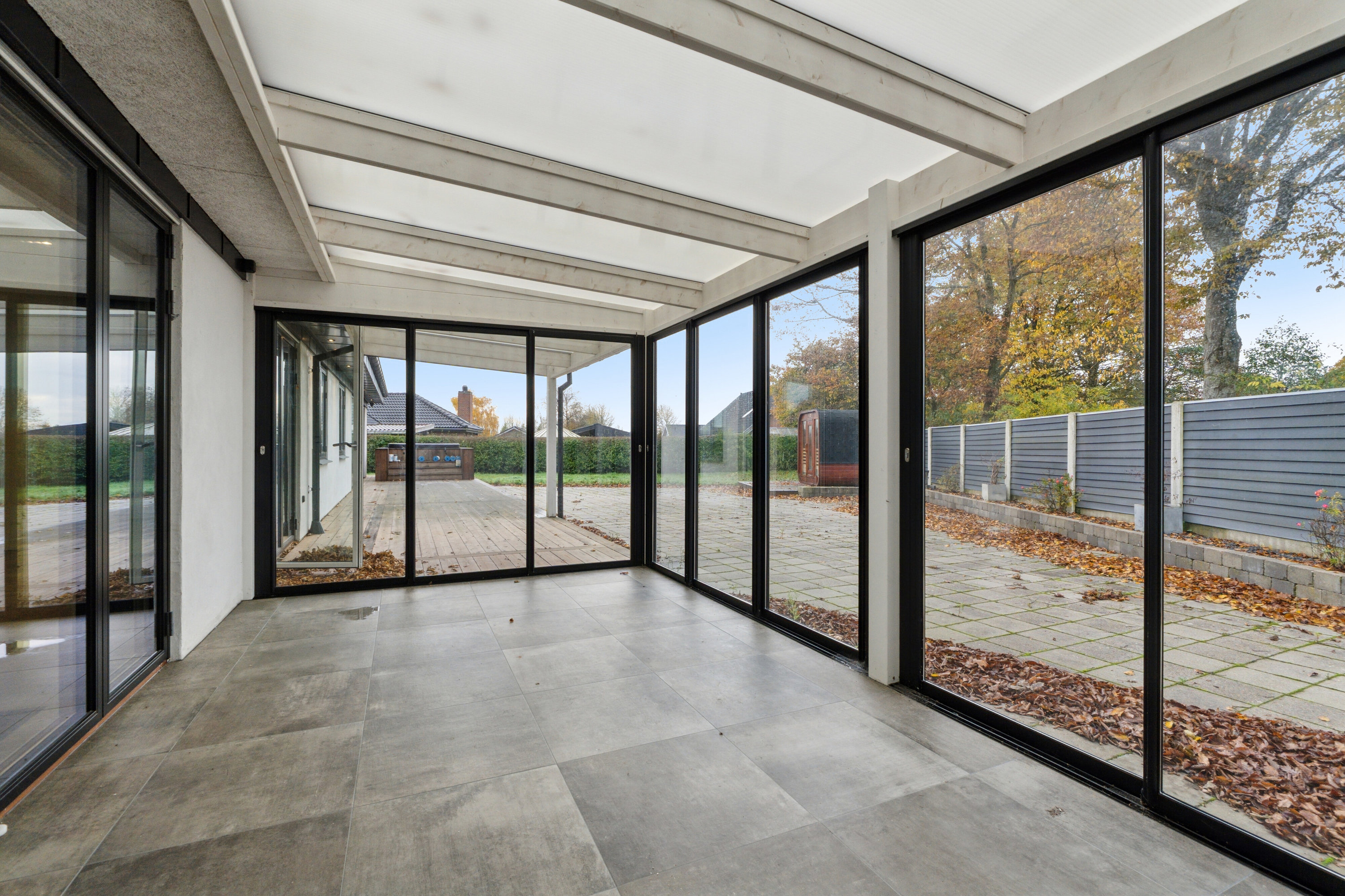 Fremhævet overdækket terrasse billede i fuldskærmstilstand. Billede af Marie Bregendahls Vej 57, 7430 Ikast