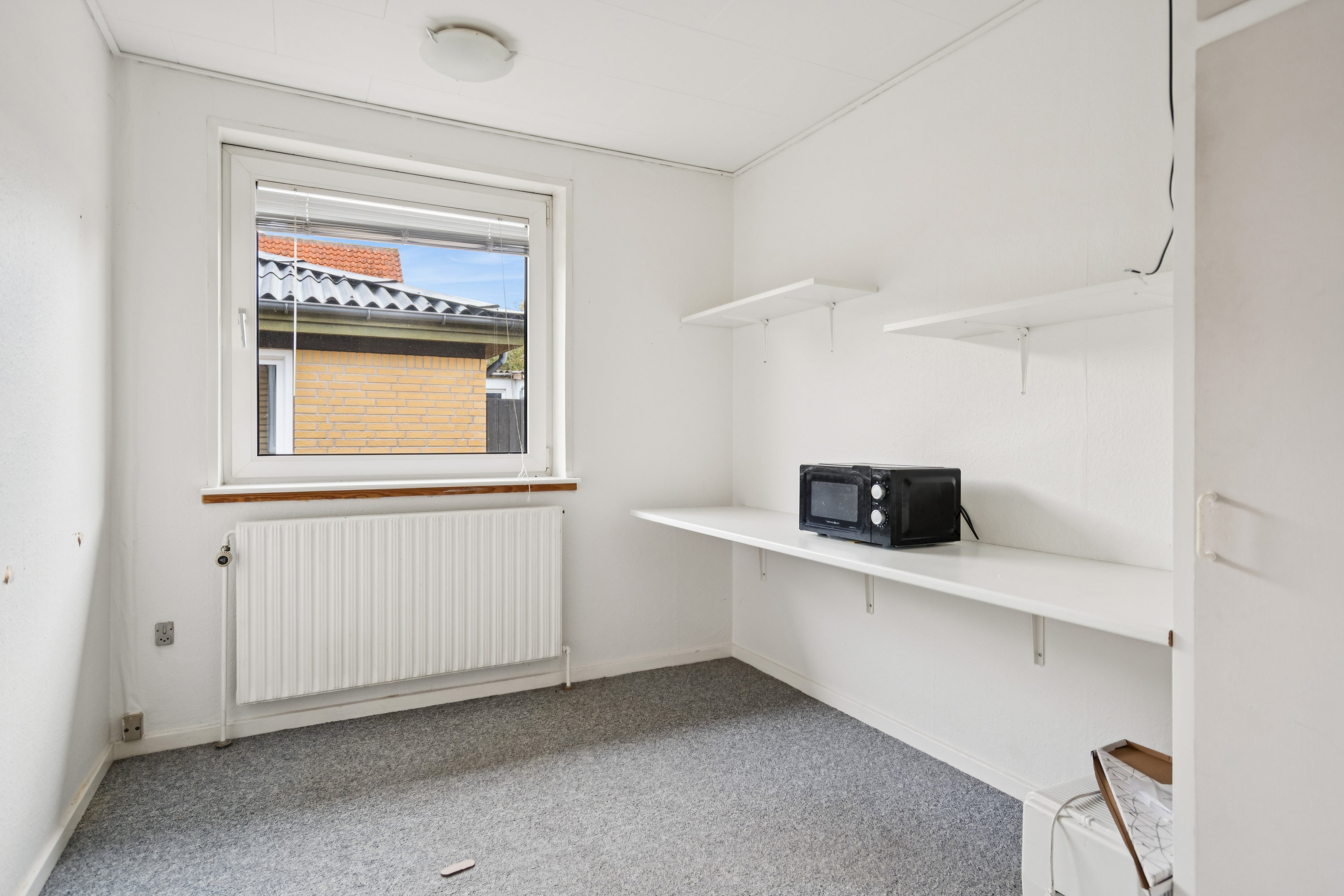 Fremhævet værelse billede i fuldskærmstilstand. Billede af J M Hejlesensvej 1, Åbyen, 9850 Hirtshals