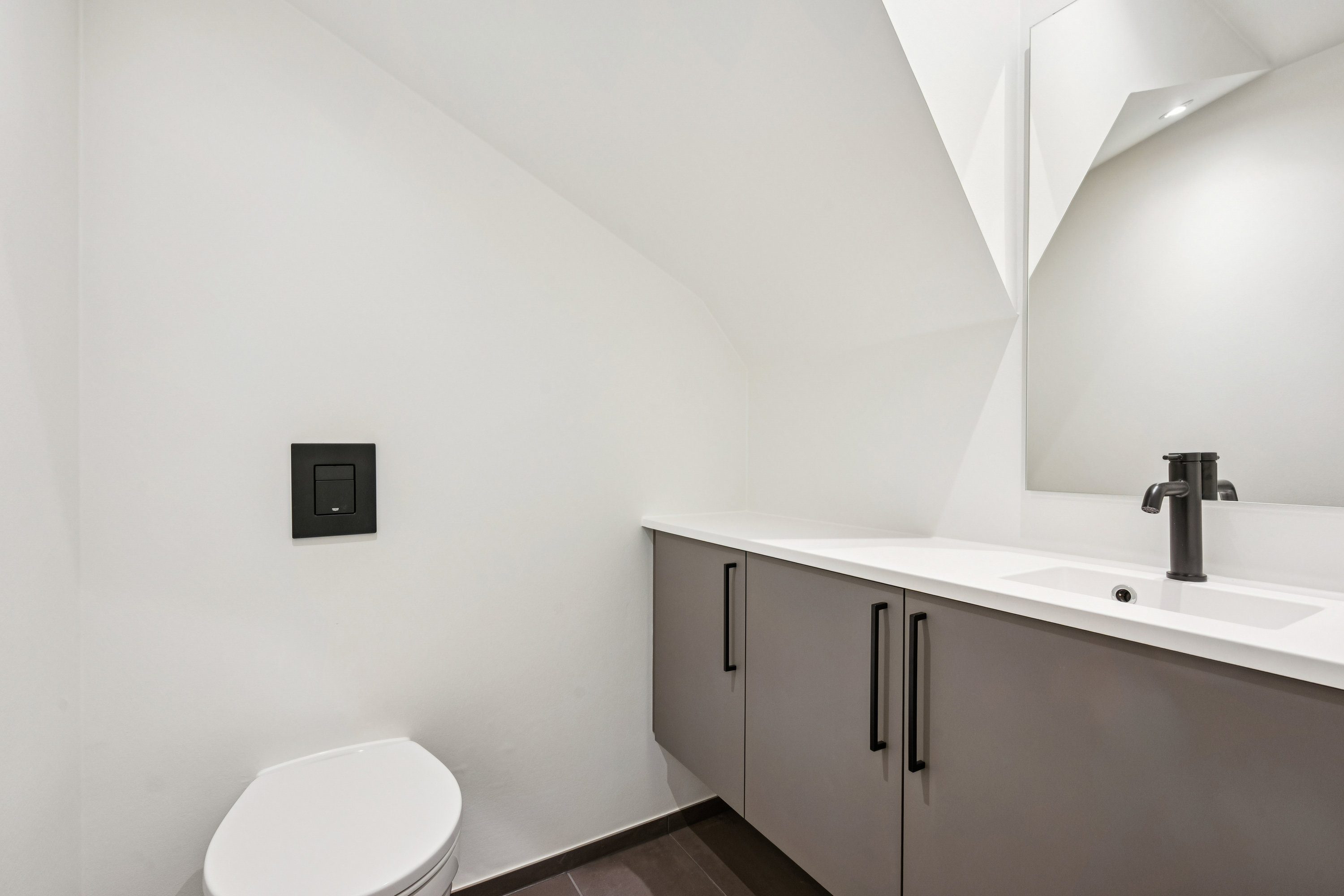 Fremhævet badeværelse billede i fuldskærmstilstand. Billede af Trælastgade 38, 8000 Aarhus C