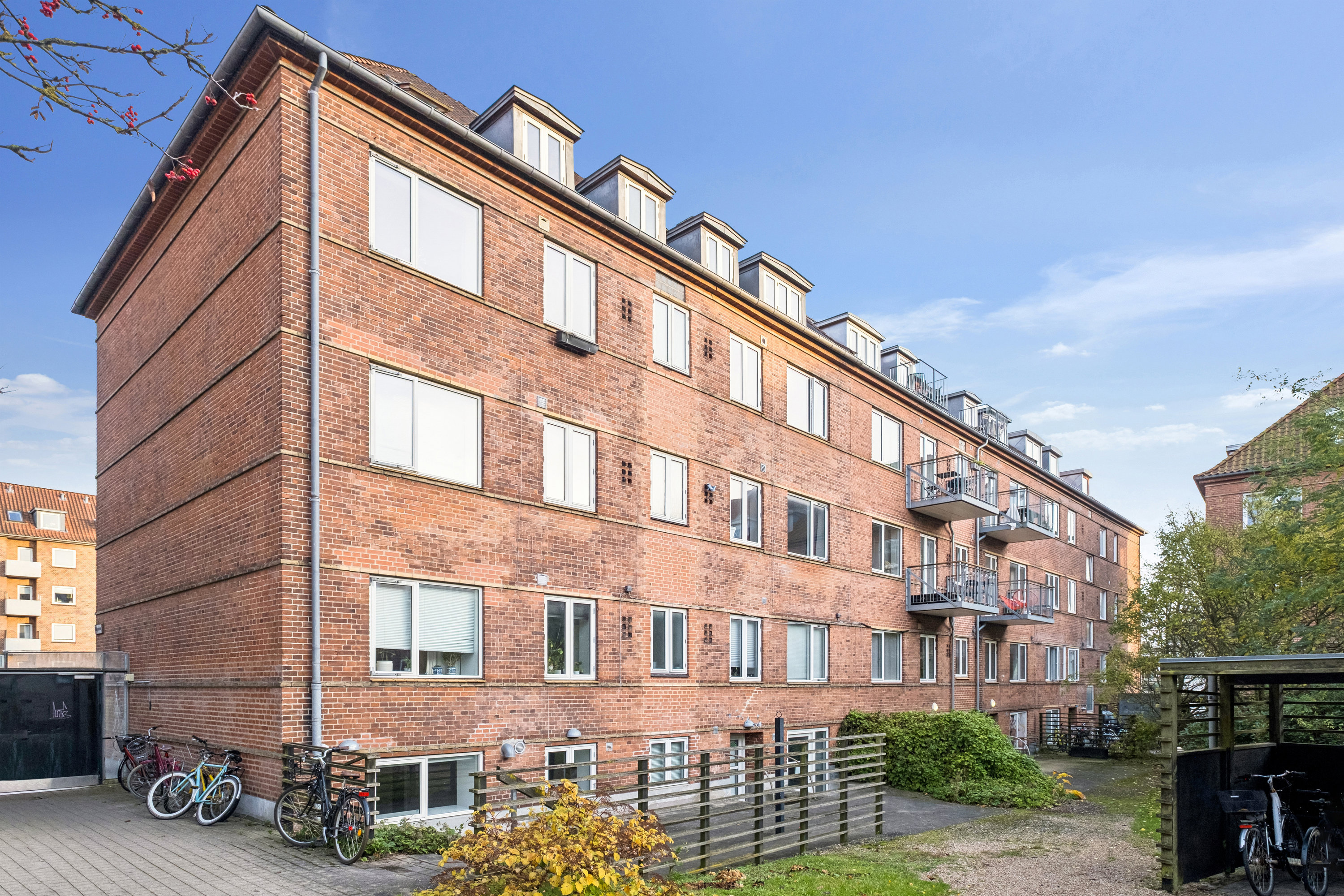 Fremhævet andet billede i fuldskærmstilstand. Billede af Vestre Ringgade 41, 1. tv., 8000 Aarhus C