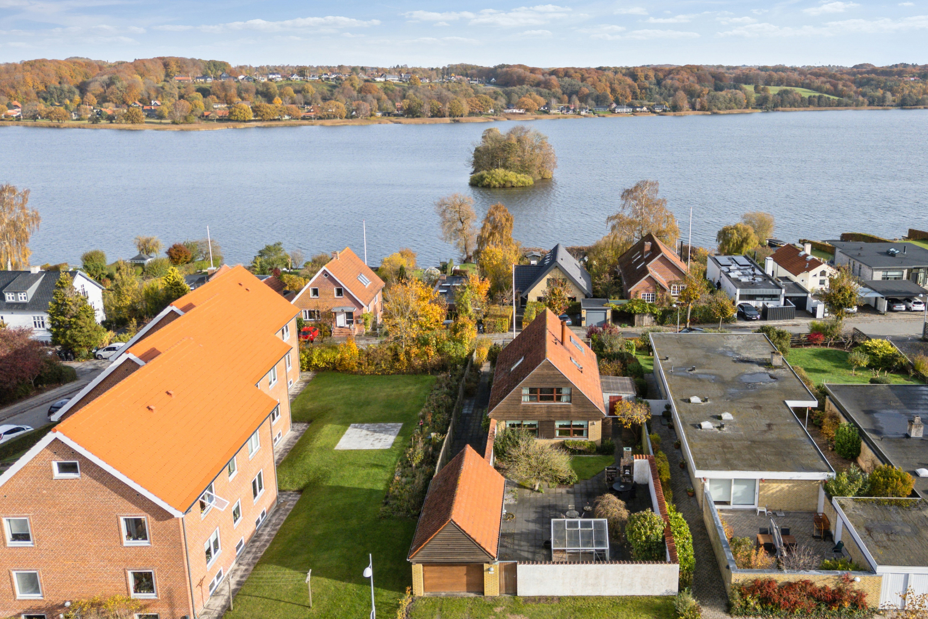 Fremhævet luftfoto billede i fuldskærmstilstand. Billede af Alleen 14, 8660 Skanderborg