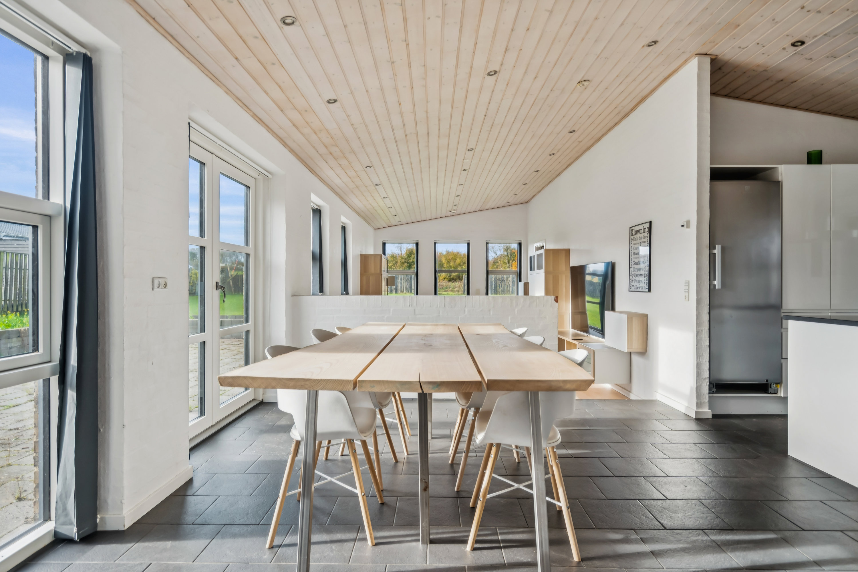 Fremhævet alrum billede i fuldskærmstilstand. Billede af Allingdamvej 26, Åbyen, 9850 Hirtshals