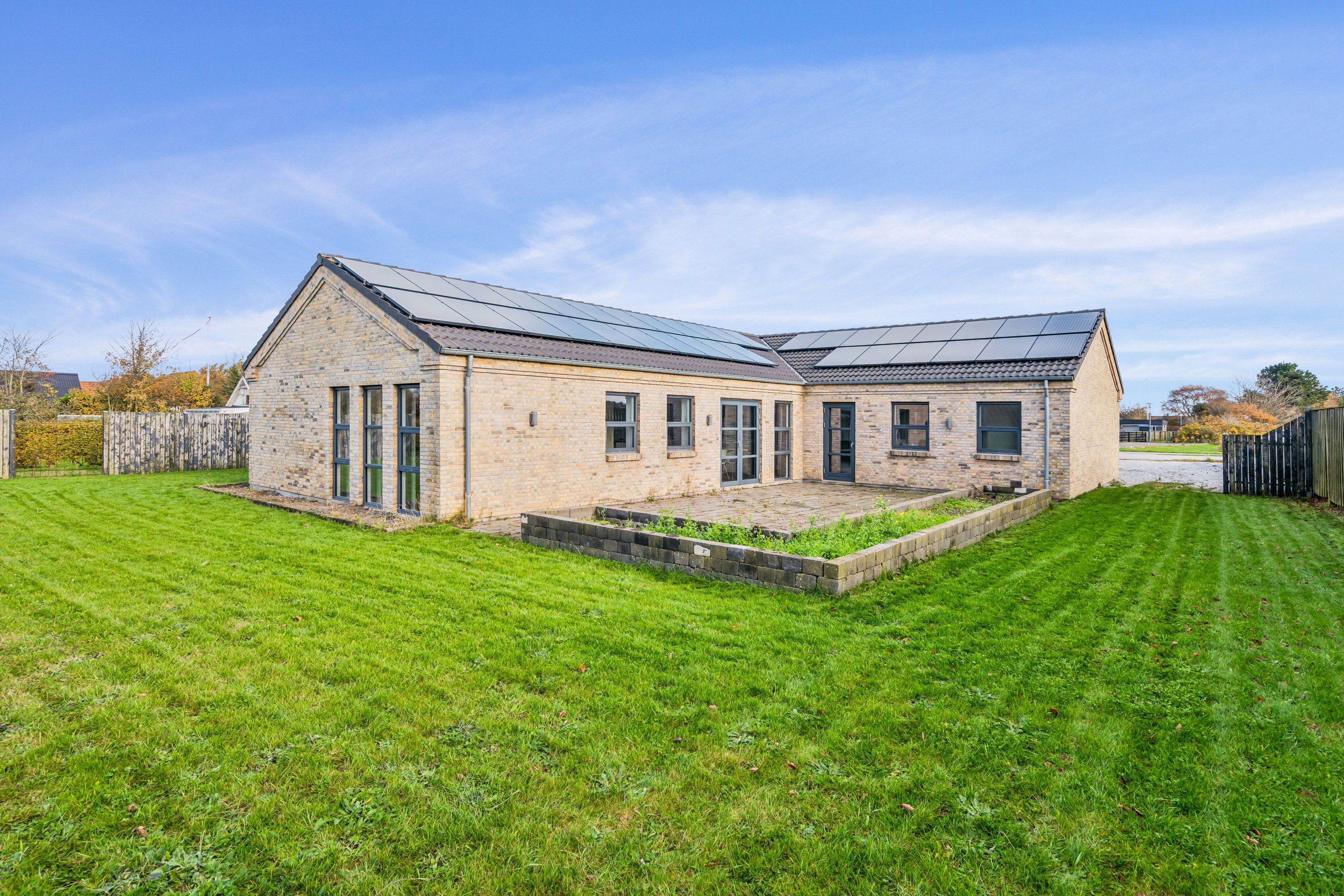 Fremhævet ejendom billede i fuldskærmstilstand. Billede af Allingdamvej 26, Åbyen, 9850 Hirtshals