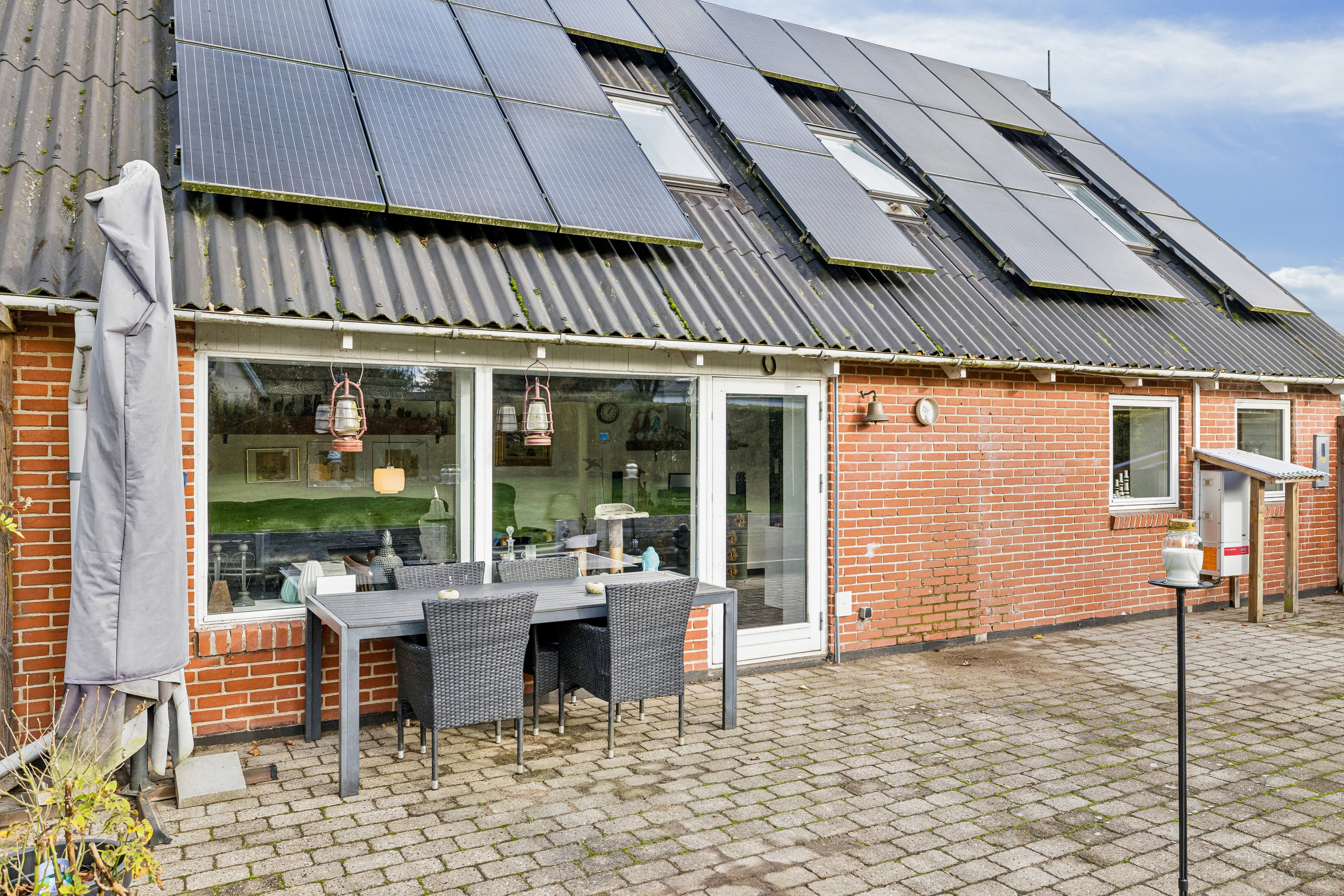 Fremhævet terrasse billede i fuldskærmstilstand. Billede af Hvilstedvej 12, Hvilsted, 8355 Solbjerg