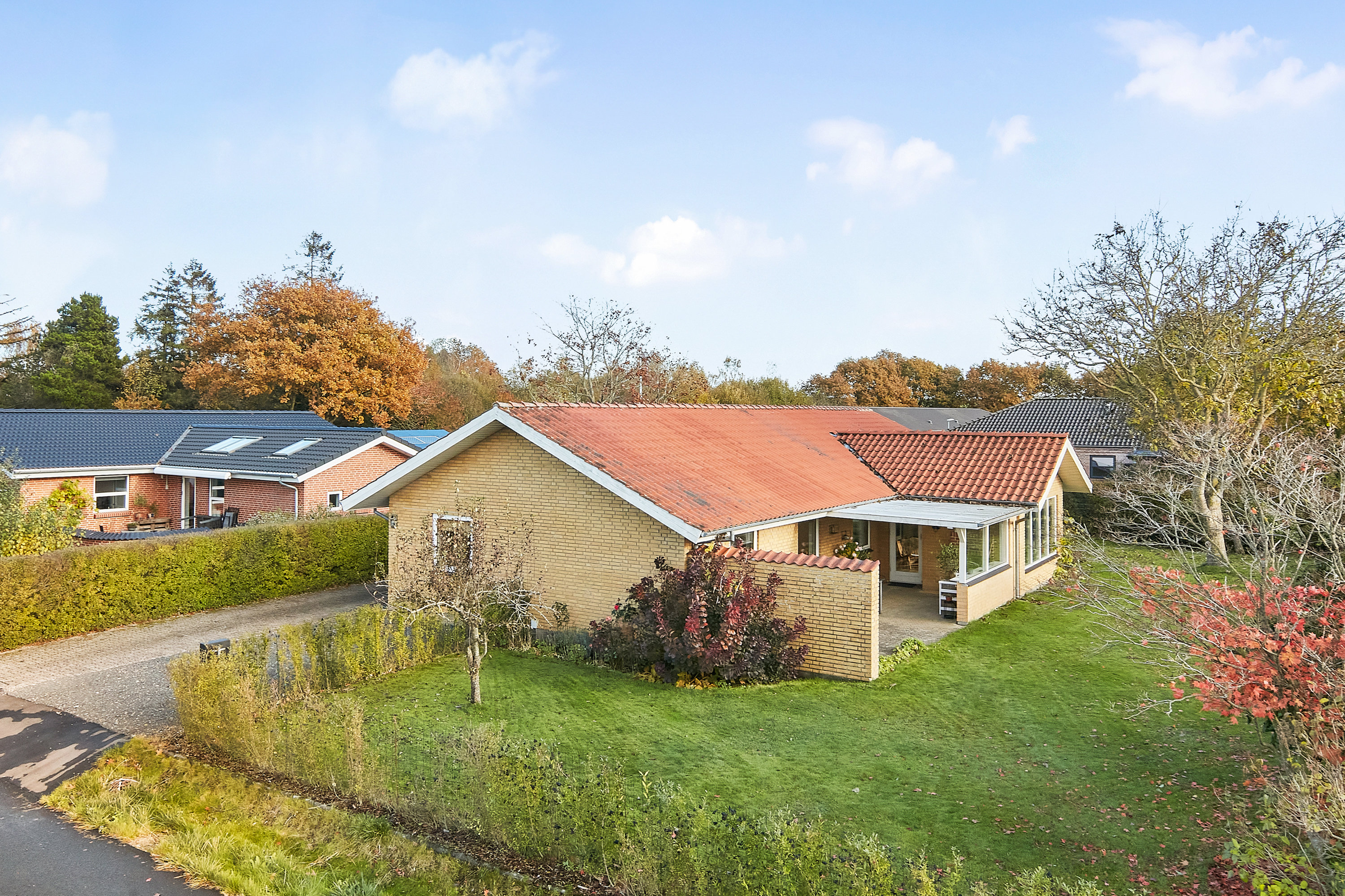 Miniaturebillede 1: . Billede af Åparken 18, 7171 Uldum