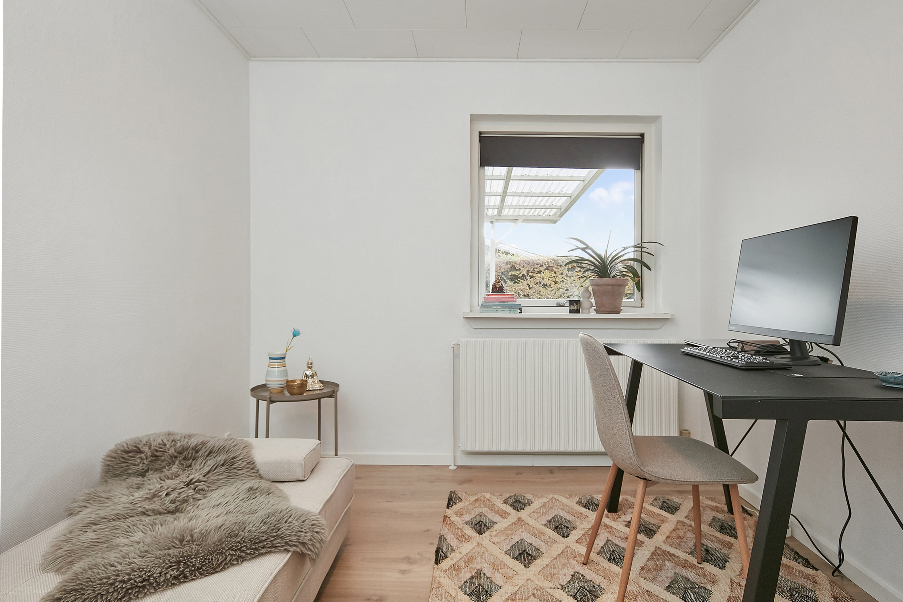 Fremhævet  billede i fuldskærmstilstand. Billede af Åparken 18, 7171 Uldum