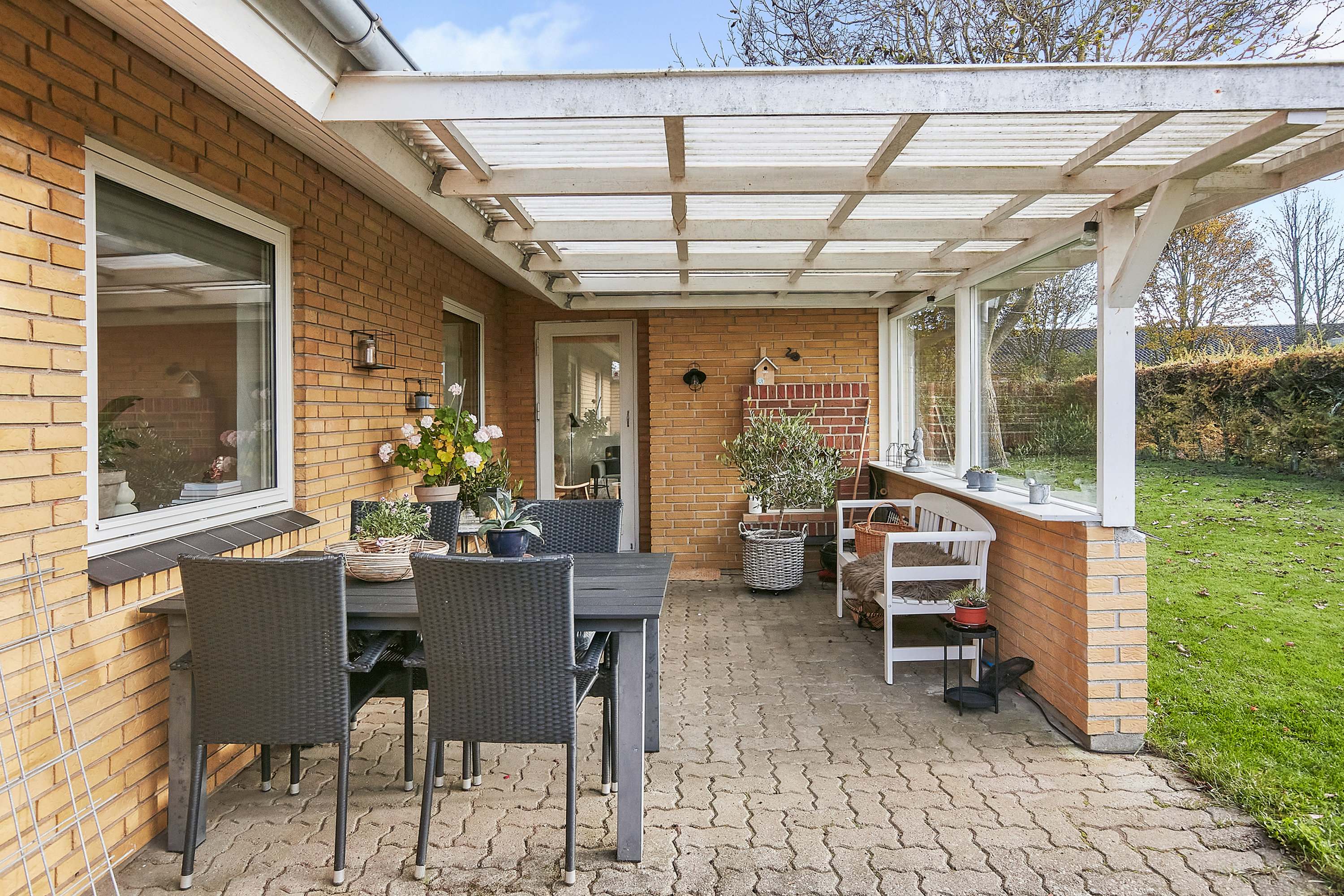 Fremhævet  billede i fuldskærmstilstand. Billede af Åparken 18, 7171 Uldum