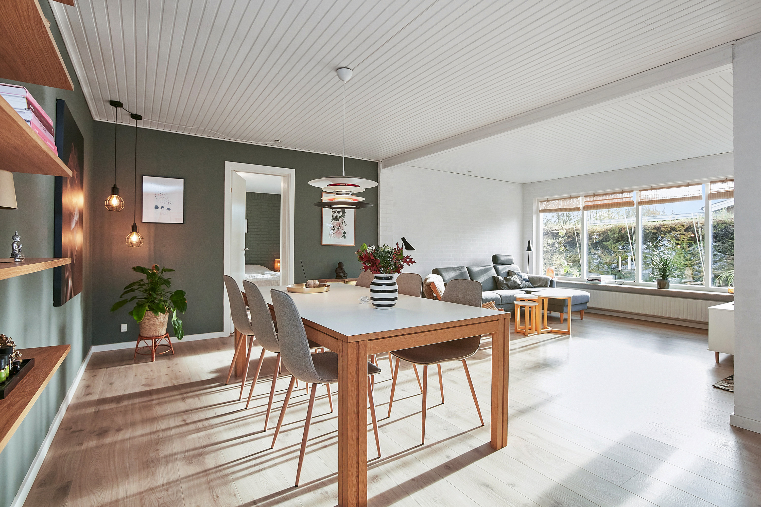 Fremhævet  billede i fuldskærmstilstand. Billede af Åparken 18, 7171 Uldum