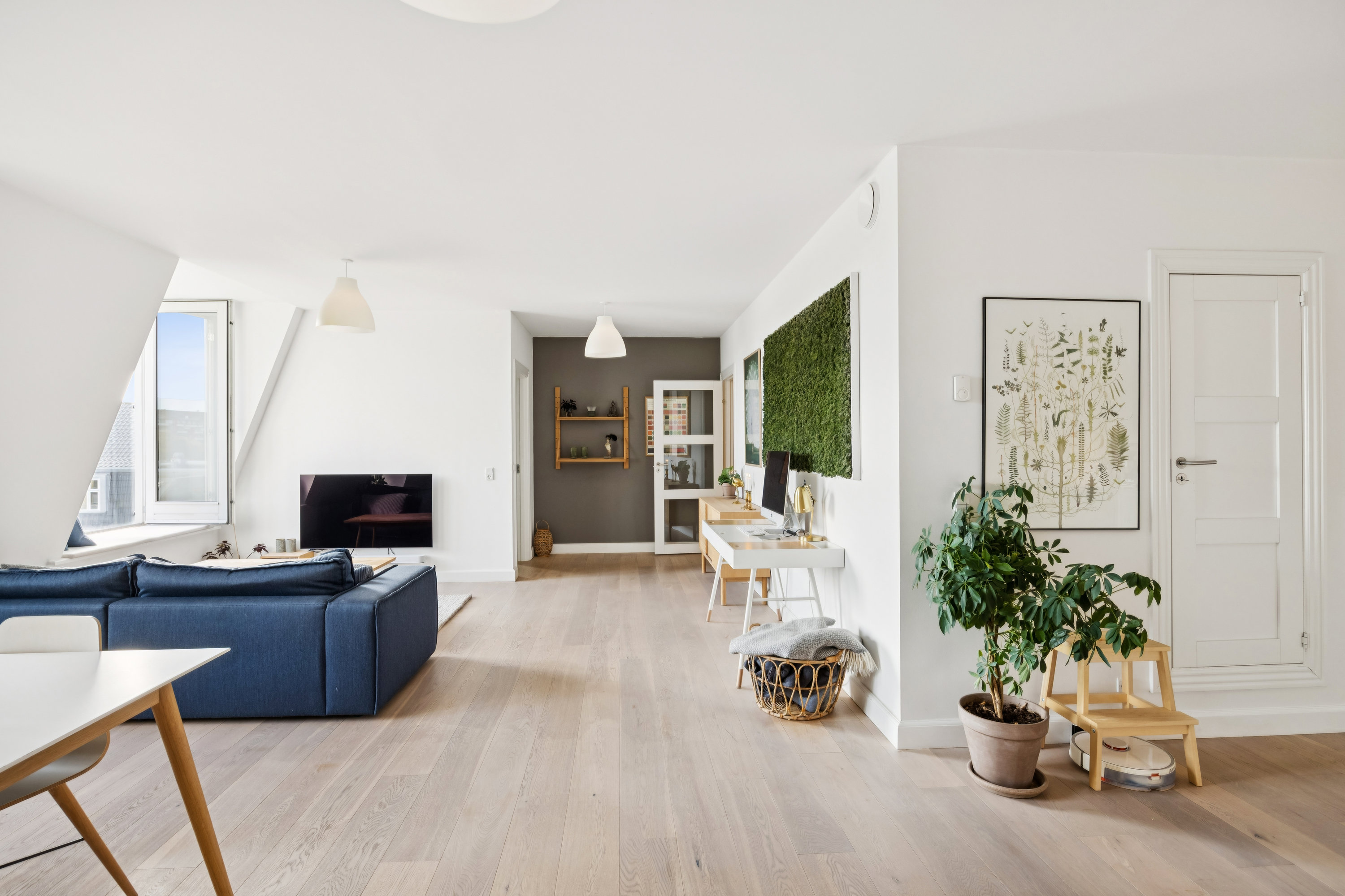 Fremhævet stue billede i fuldskærmstilstand. Billede af Norsvej 1, 3. 4., 1916 Frederiksberg C