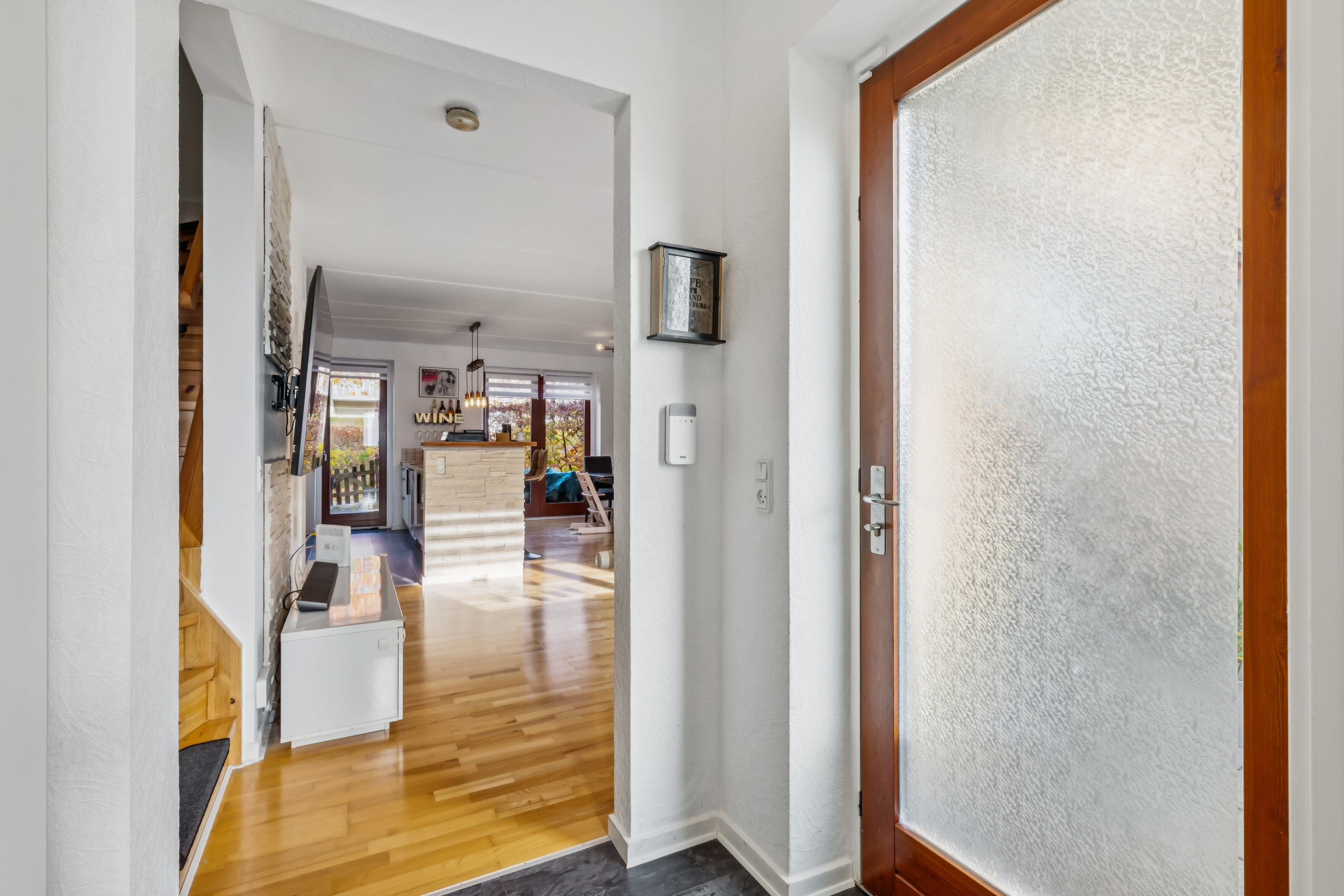 Fremhævet entré billede i fuldskærmstilstand. Billede af Skjeberg Alle 23, Høje Taastrup, 2630 Taastrup