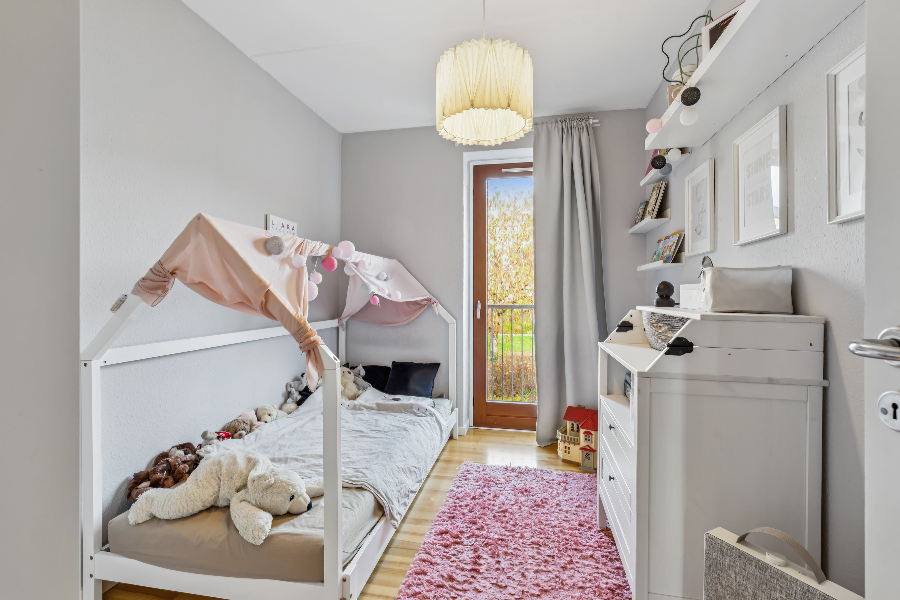 Fremhævet værelse billede i fuldskærmstilstand. Billede af Skjeberg Alle 23, Høje Taastrup, 2630 Taastrup