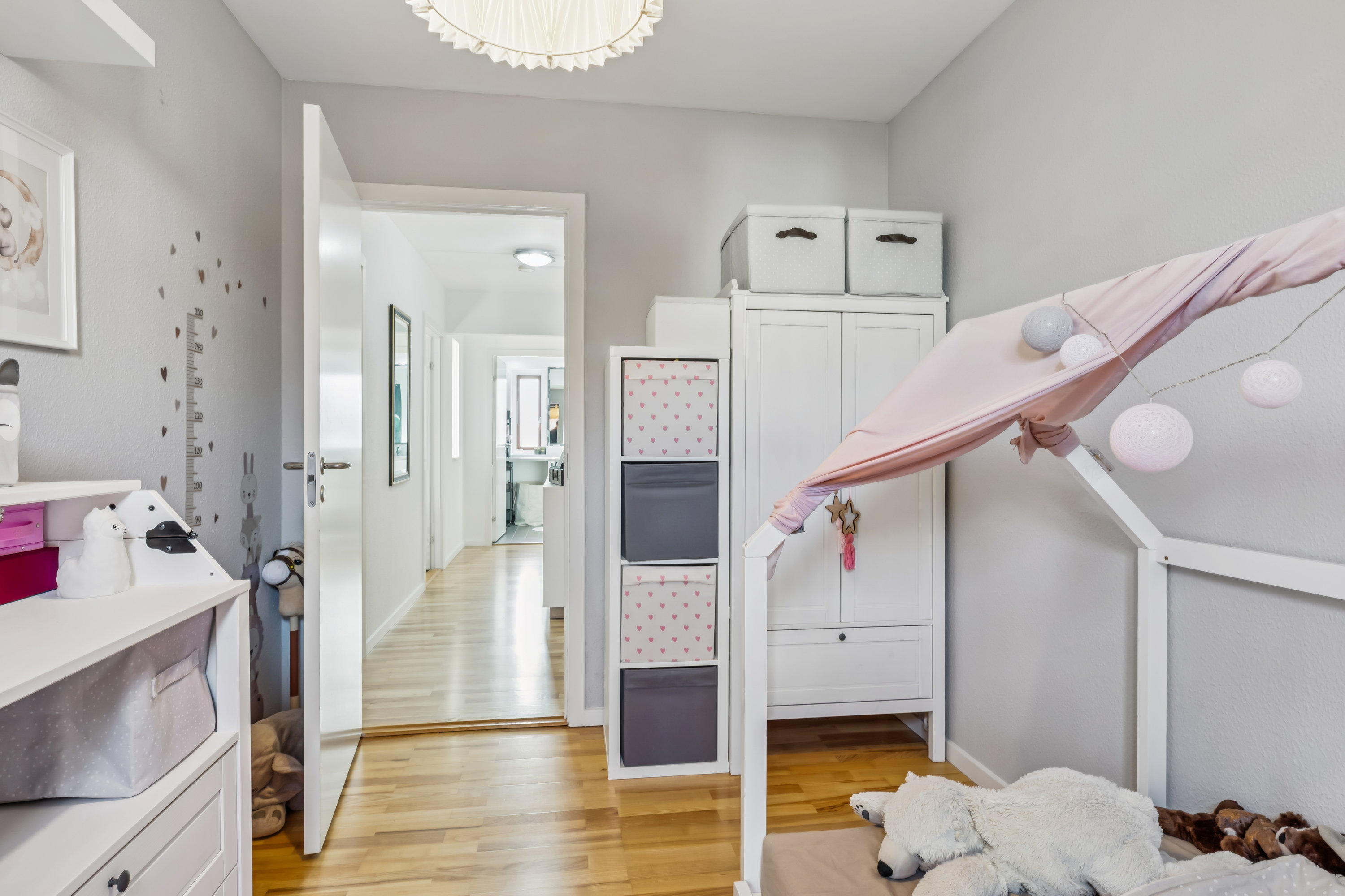 Fremhævet køkken billede i fuldskærmstilstand. Billede af Skjeberg Alle 23, Høje Taastrup, 2630 Taastrup