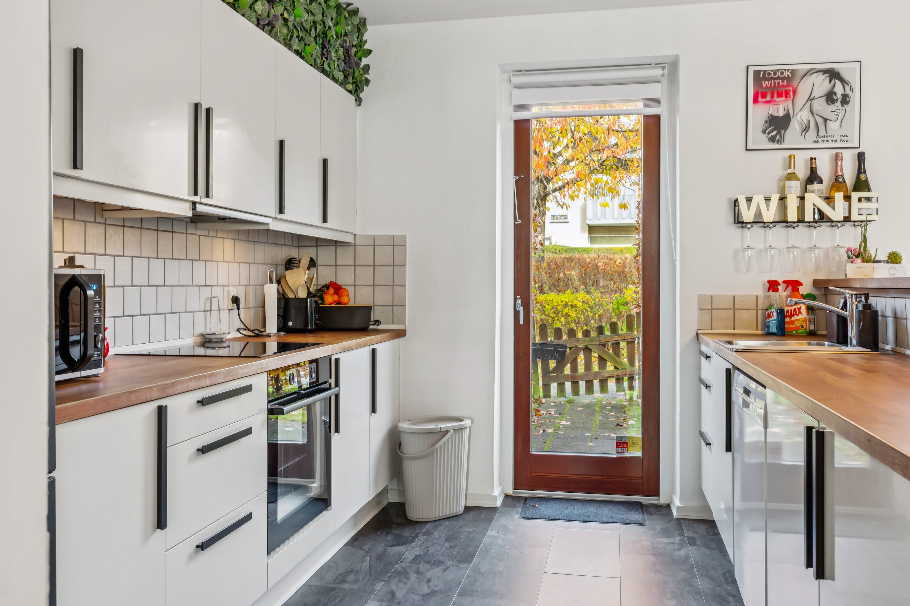 Fremhævet køkken billede i fuldskærmstilstand. Billede af Skjeberg Alle 23, Høje Taastrup, 2630 Taastrup