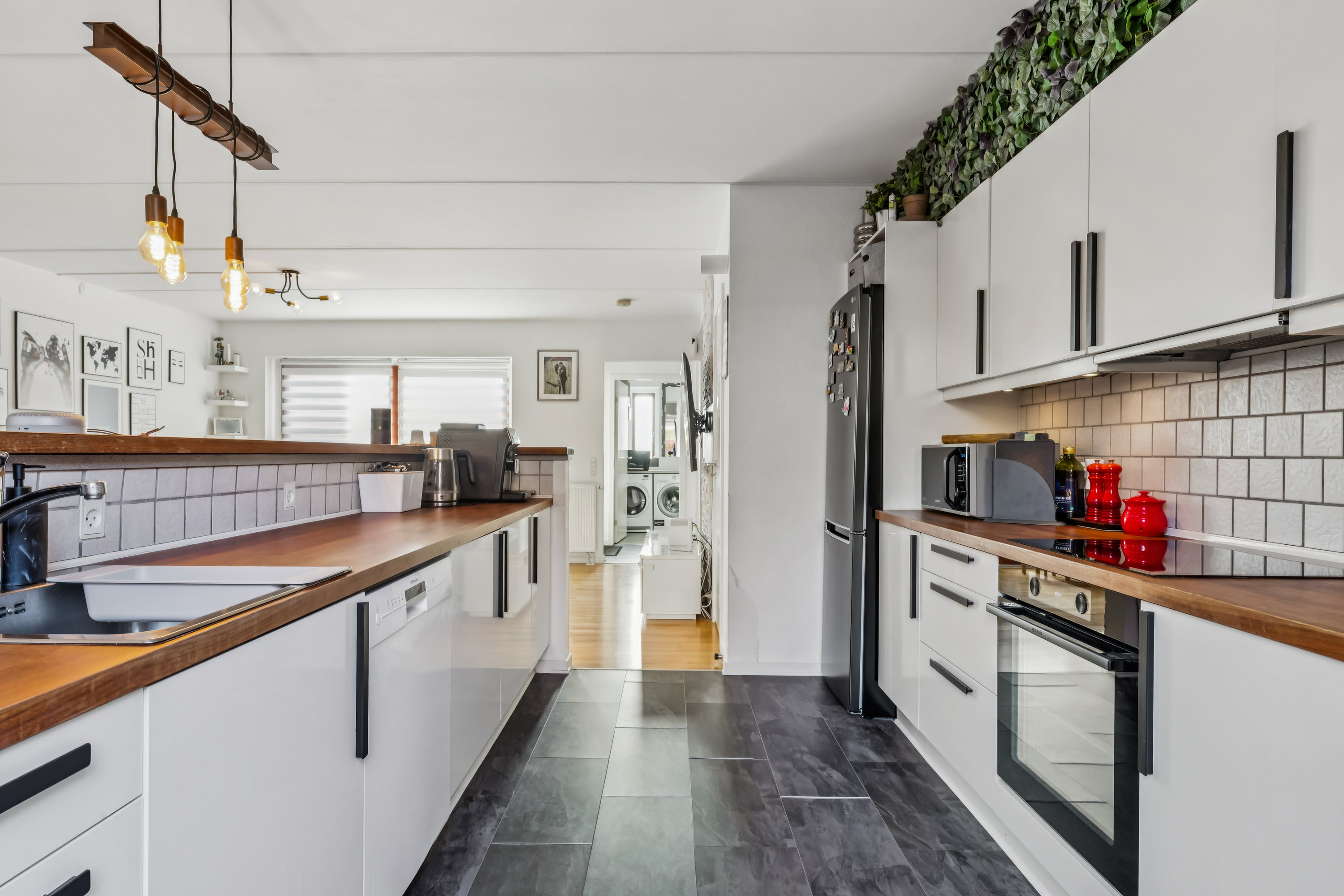 Fremhævet køkken billede i fuldskærmstilstand. Billede af Skjeberg Alle 23, Høje Taastrup, 2630 Taastrup