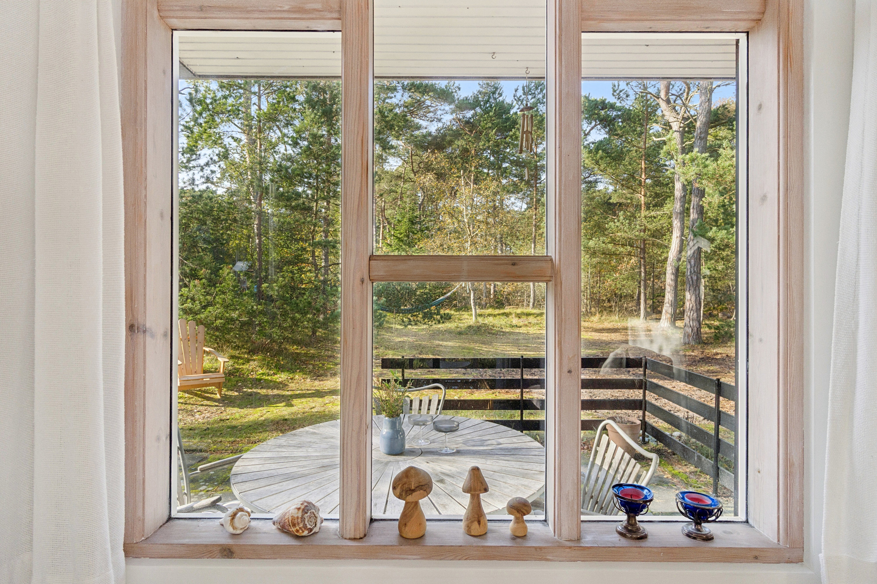 Fremhævet indendørs billede i fuldskærmstilstand. Billede af Vigen 2, Snogebæk, 3730 Nexø