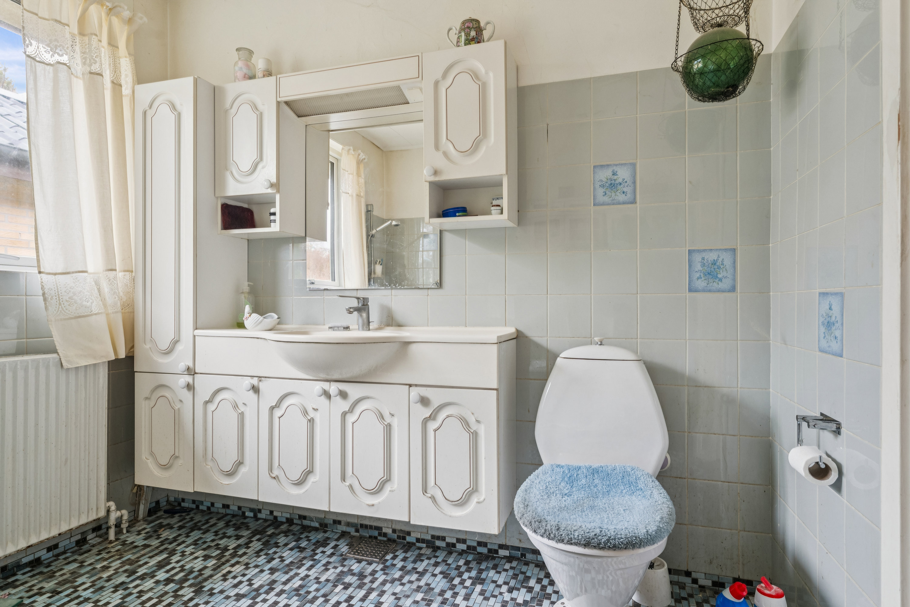 Fremhævet badeværelse billede i fuldskærmstilstand. Billede af Kildebakken 6, Ø Tørslev, 8983 Gjerlev J