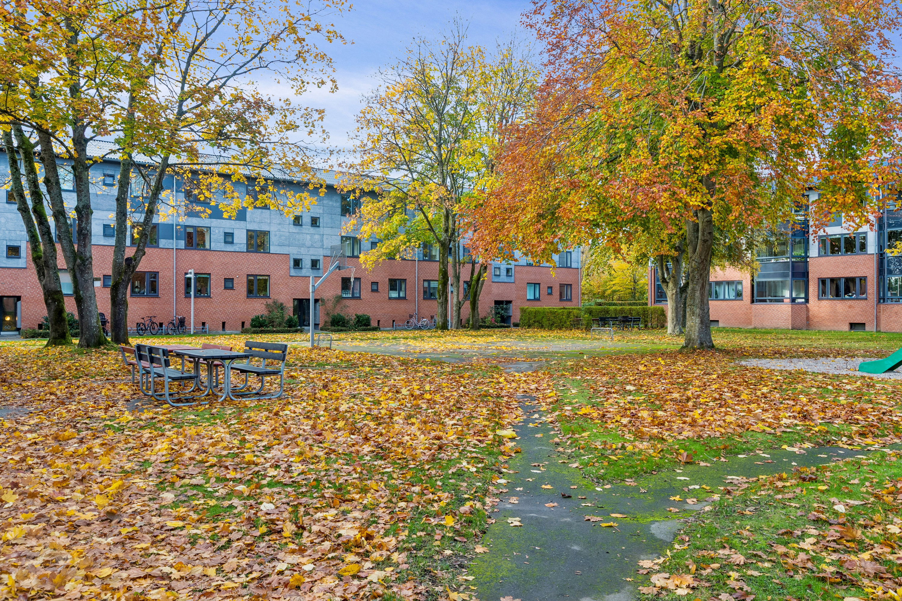 Fremhævet andet billede i fuldskærmstilstand. Billede af Snerlevej 60, 1. th., 3000 Helsingør