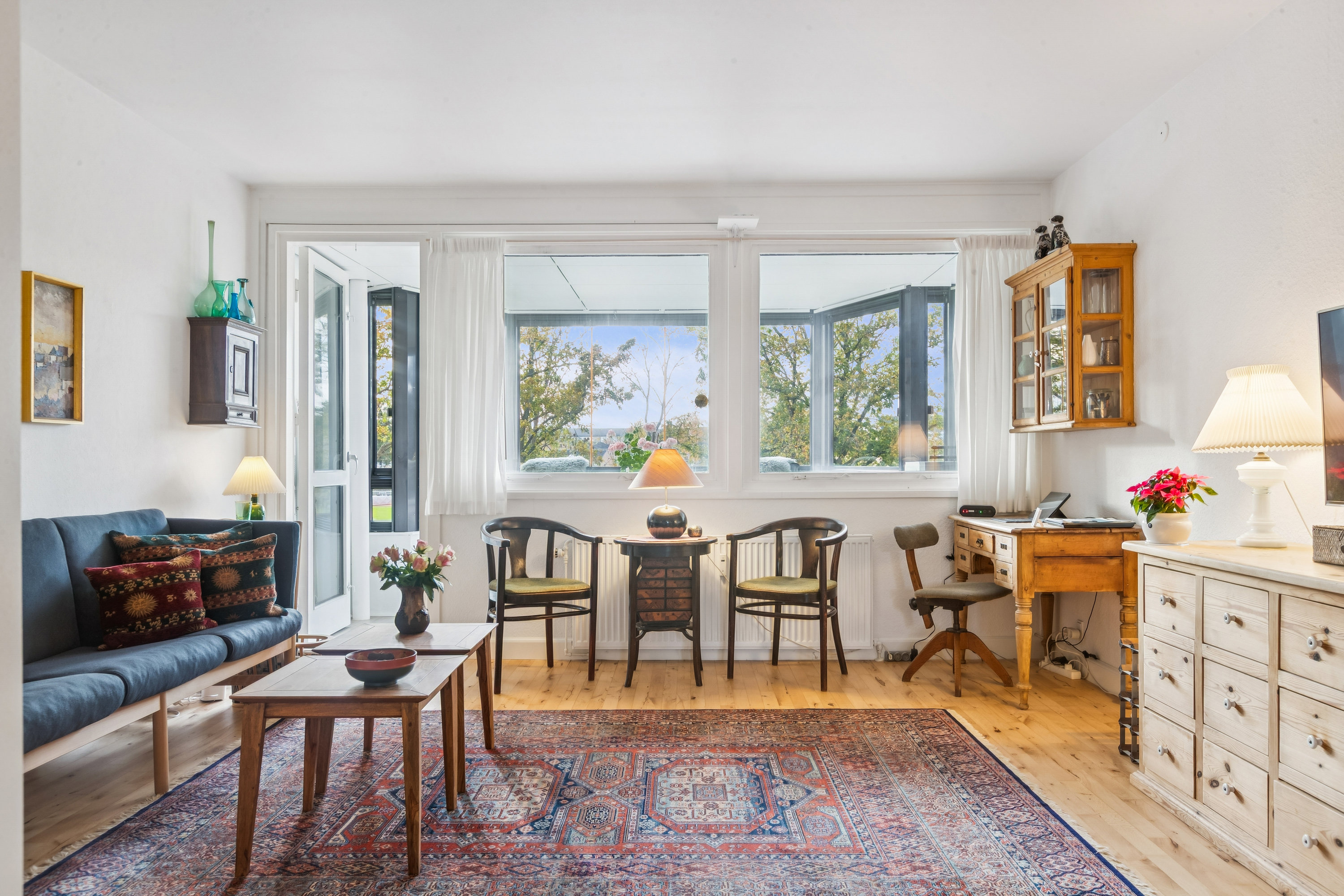 Fremhævet stue billede i fuldskærmstilstand. Billede af Snerlevej 60, 1. th., 3000 Helsingør