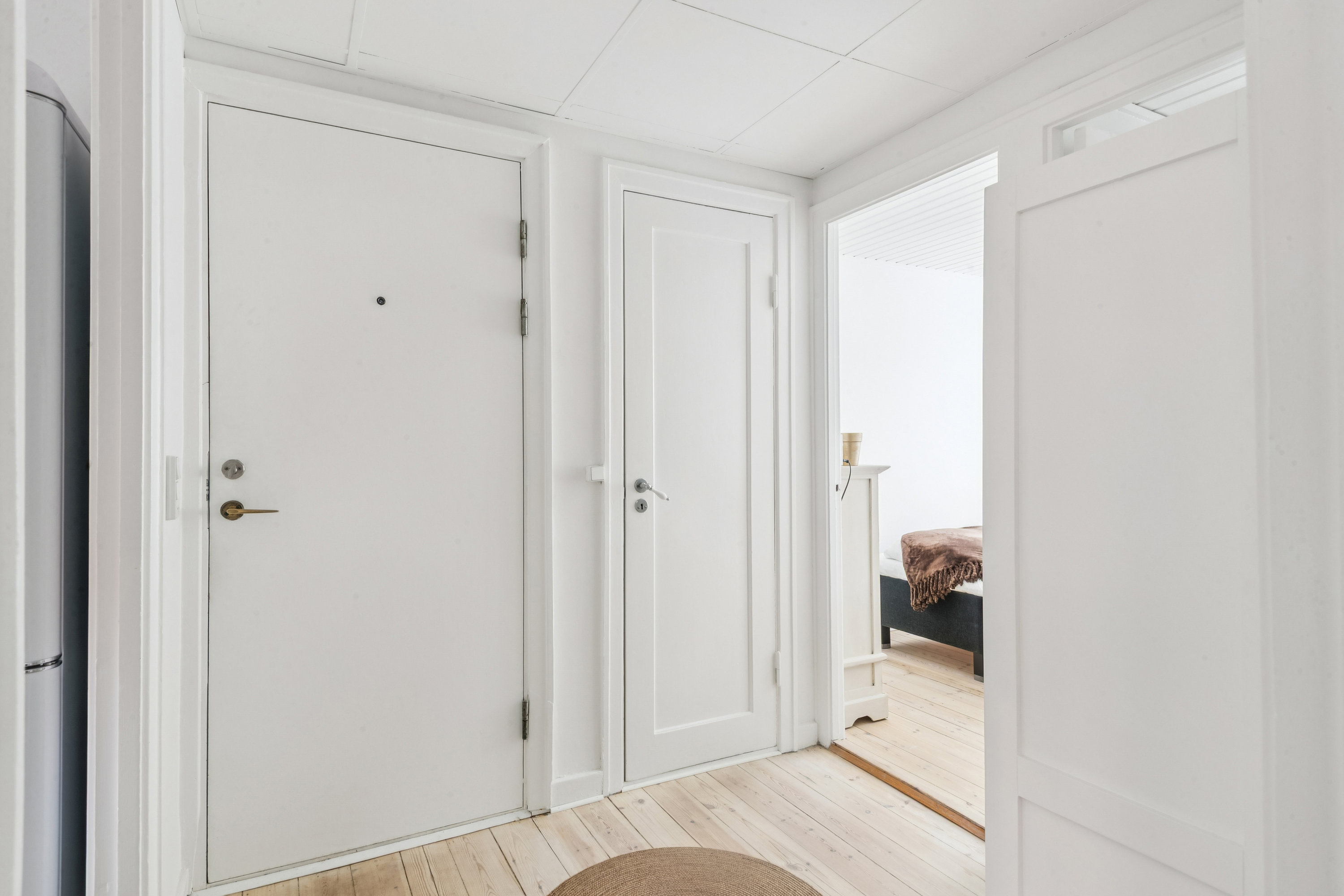 Fremhævet entré billede i fuldskærmstilstand. Billede af Sabroesvej 19F, st.. th., 3000 Helsingør