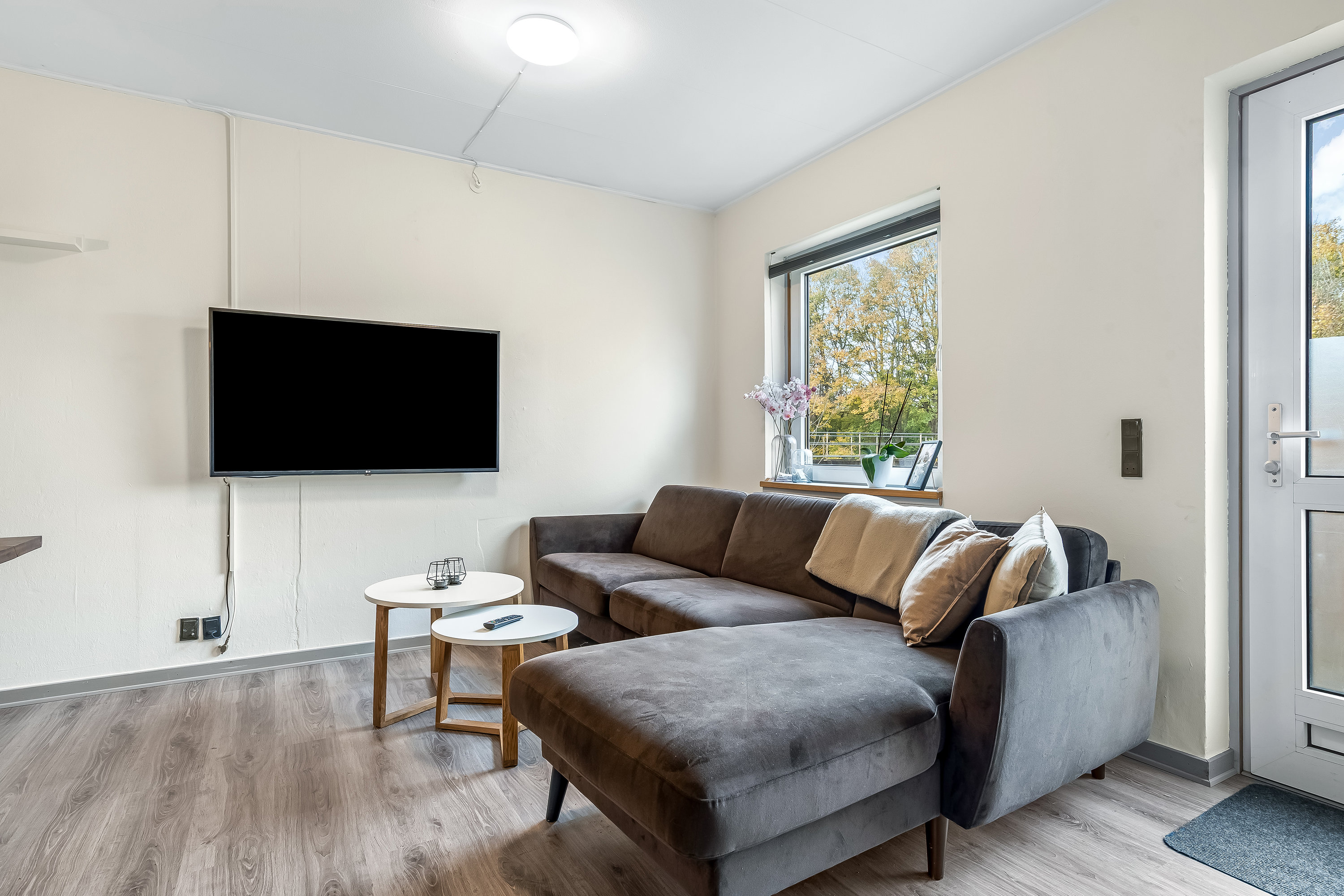 Fremhævet stue billede i fuldskærmstilstand. Billede af Kildevej 8G, 1. 17., 7500 Holstebro