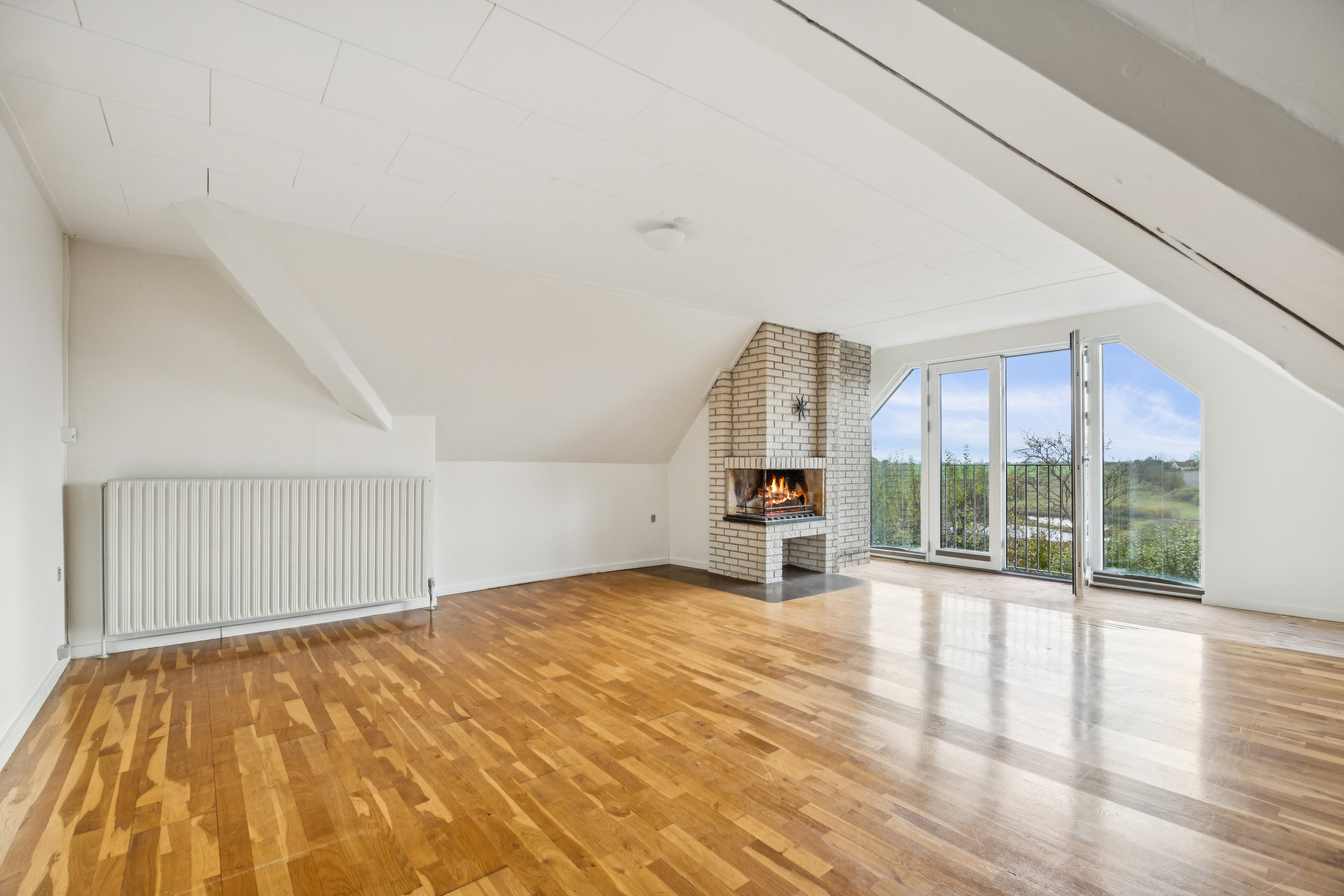 Fremhævet stue billede i fuldskærmstilstand. Billede af Bregnebjergvej 6, 4100 Ringsted