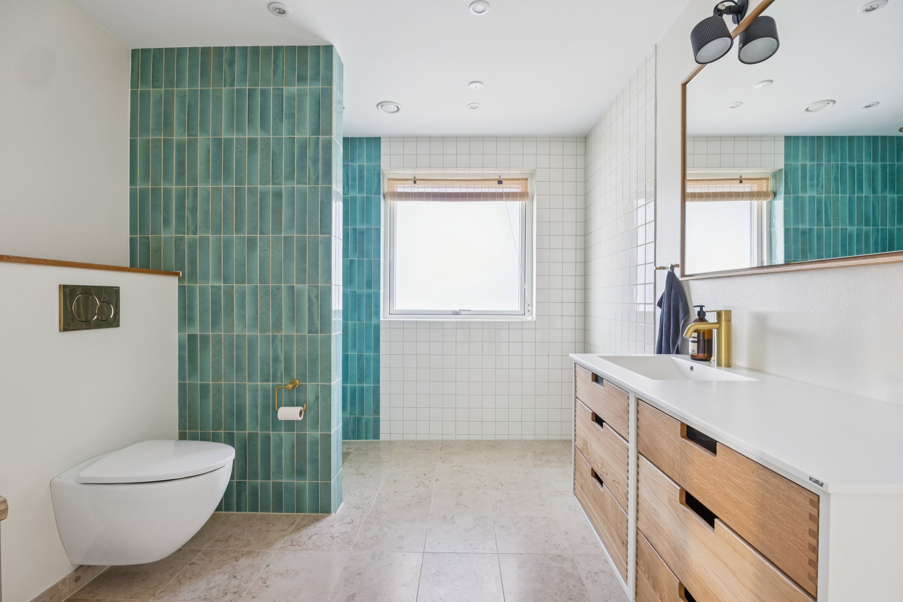 Fremhævet badeværelse billede i fuldskærmstilstand. Billede af Bregnebjergvej 6, 4100 Ringsted