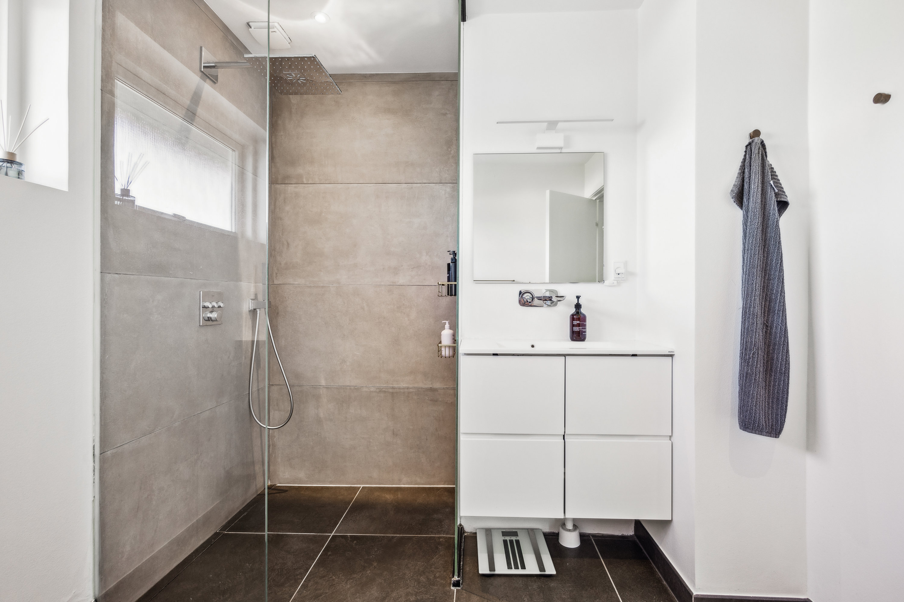 Fremhævet  billede i fuldskærmstilstand. Billede af Klemmenstrupvej 15, 4600 Køge