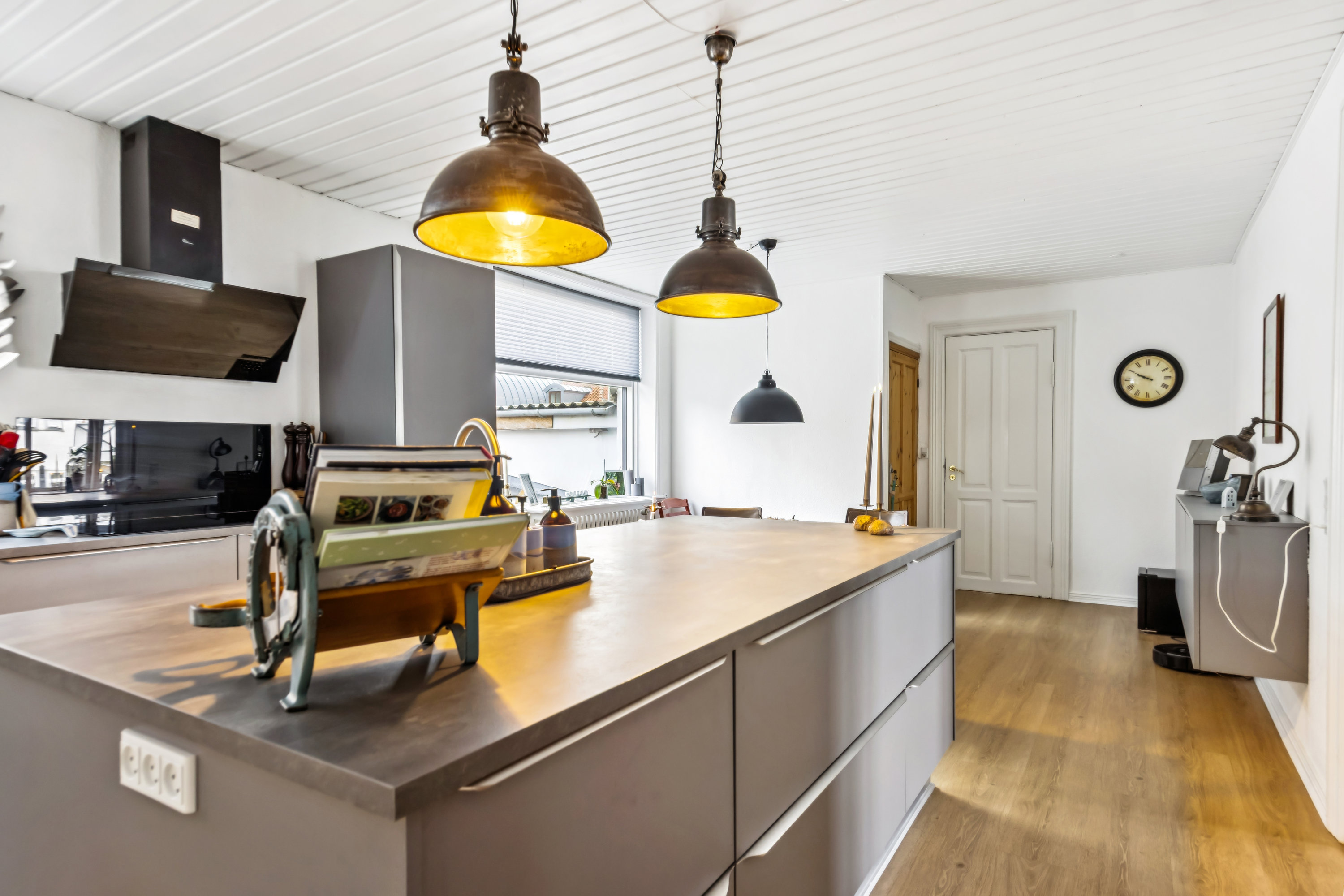 Fremhævet køkken billede i fuldskærmstilstand. Billede af Lille Østergade 2, 9370 Hals