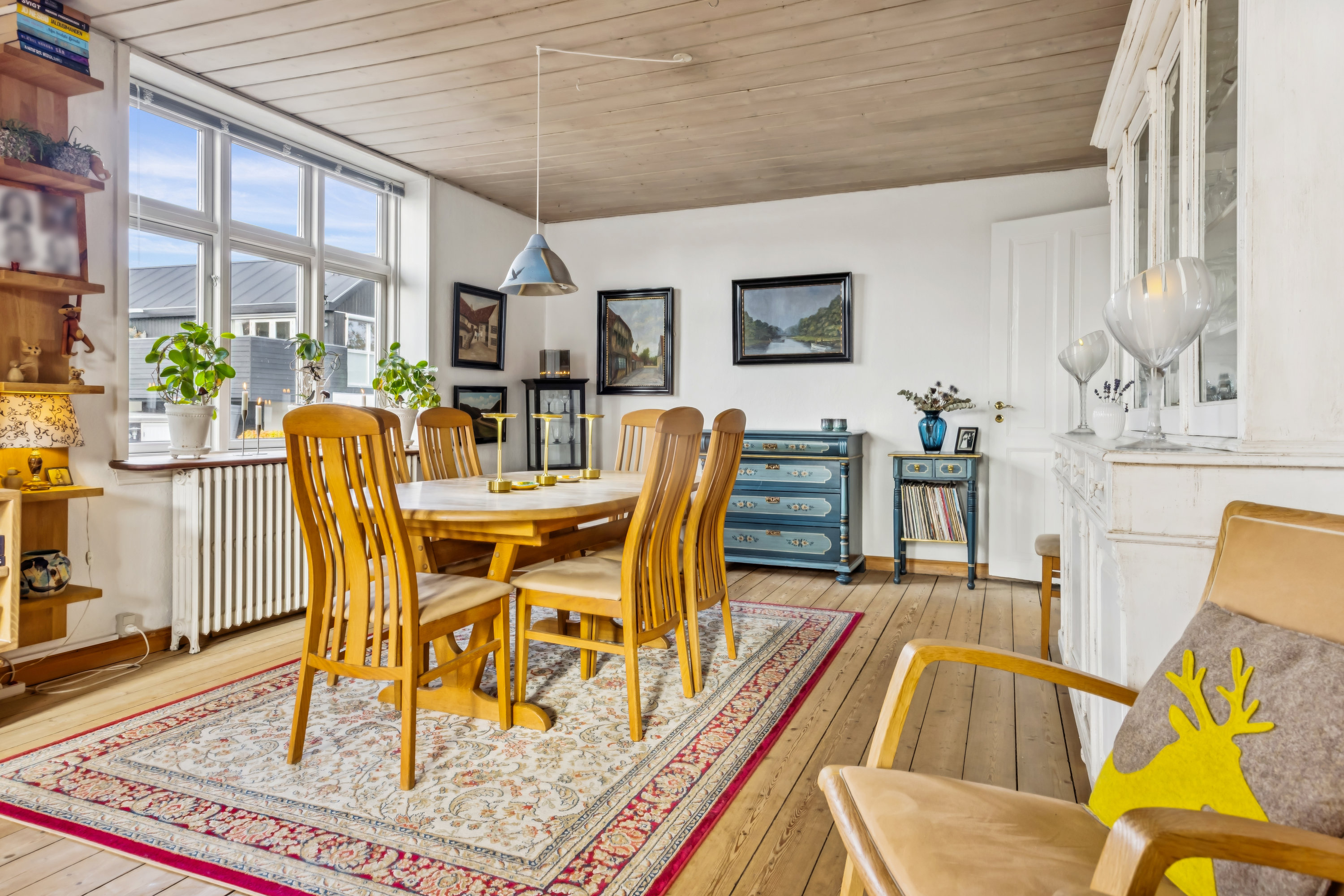 Fremhævet stue billede i fuldskærmstilstand. Billede af Lille Østergade 2, 9370 Hals