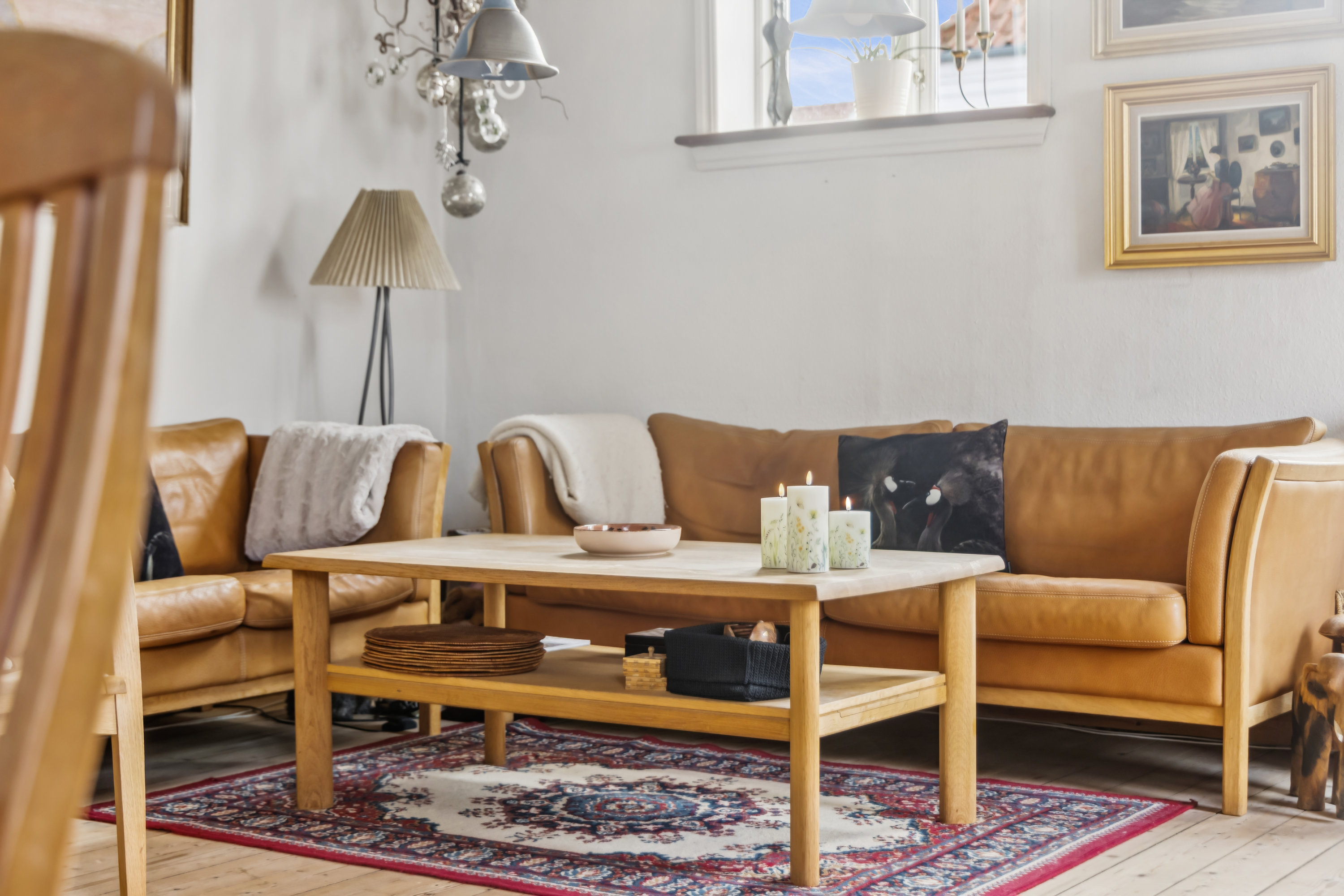 Fremhævet stue billede i fuldskærmstilstand. Billede af Lille Østergade 2, 9370 Hals