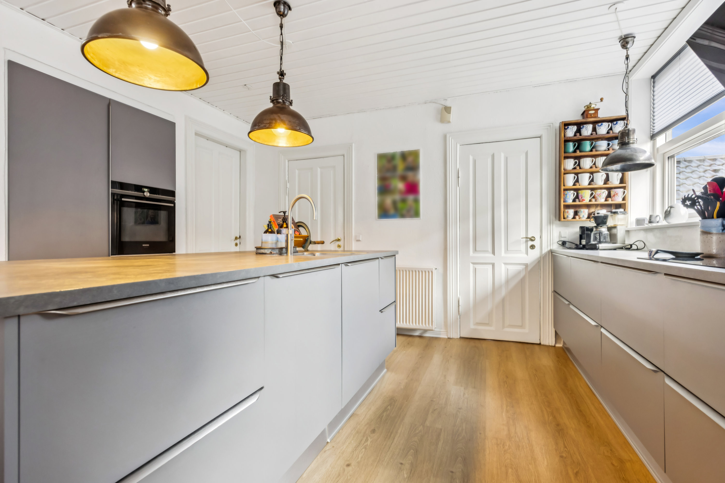 Fremhævet køkken billede i fuldskærmstilstand. Billede af Lille Østergade 2, 9370 Hals