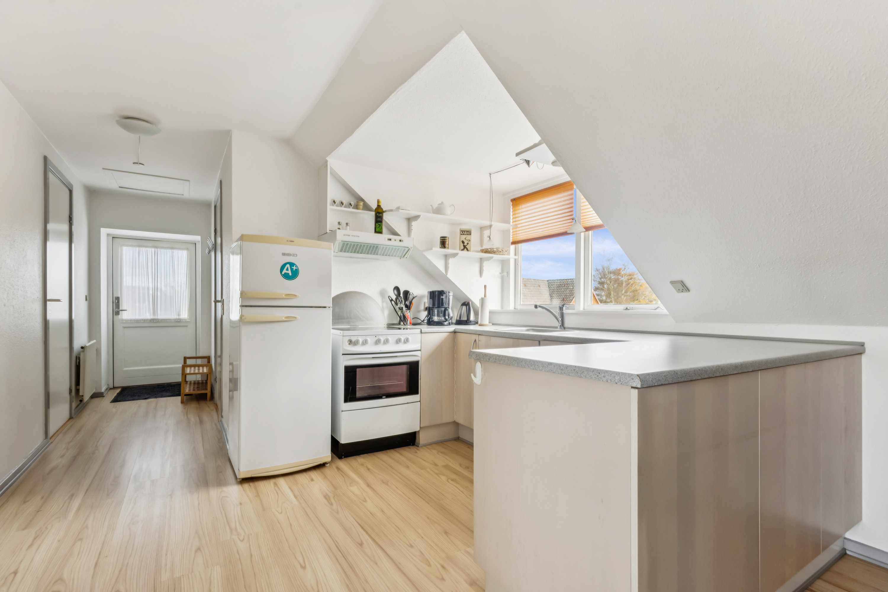 Fremhævet køkken billede i fuldskærmstilstand. Billede af Lille Østergade 2, 9370 Hals