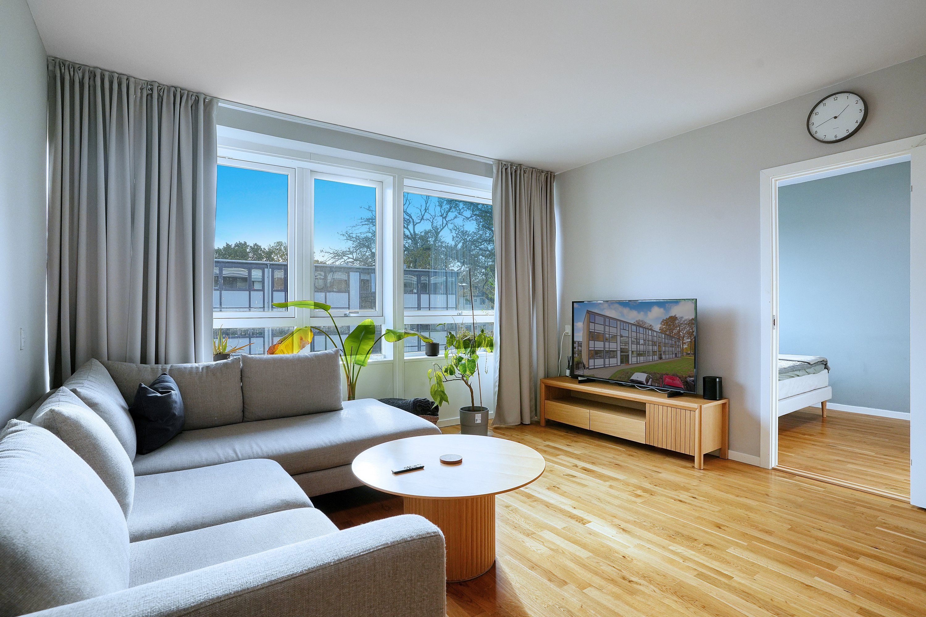 Fremhævet stue billede i fuldskærmstilstand. Billede af Parken 7, 1. tv., 3480 Fredensborg