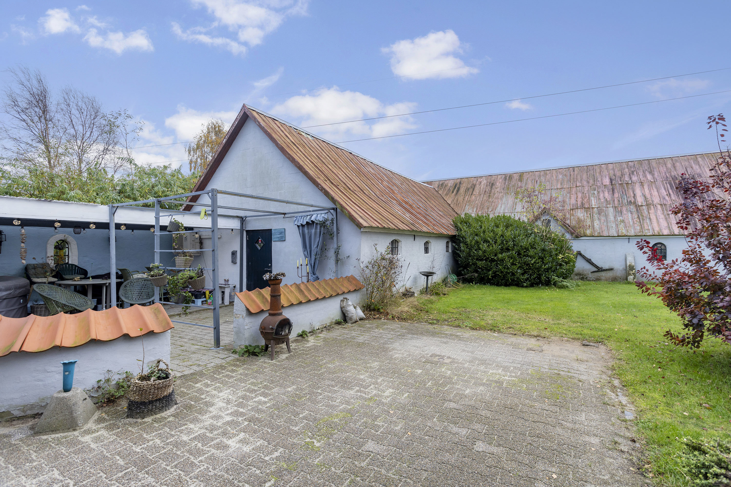 Fremhævet facade billede i fuldskærmstilstand. Billede af Lyngsaafælledvej 11, Lyngså, 9300 Sæby