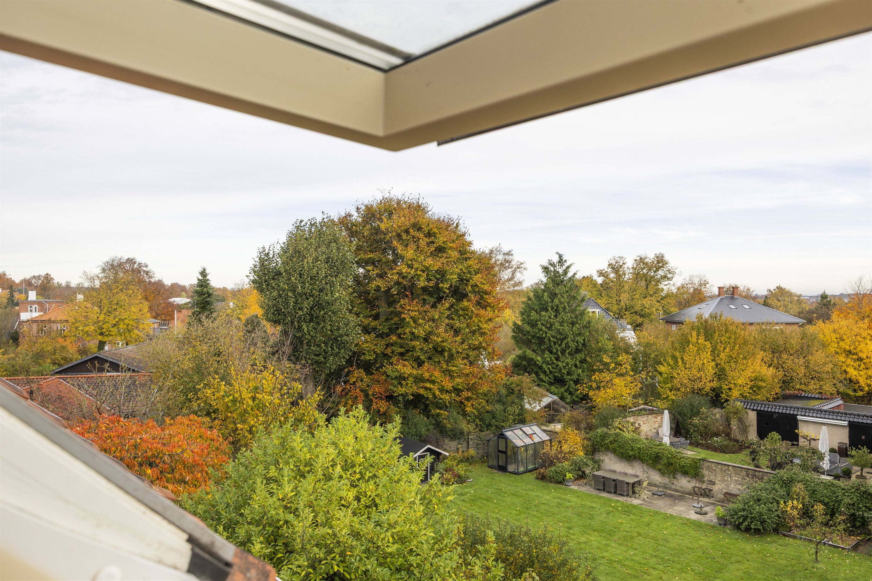 Fremhævet andet billede i fuldskærmstilstand. Billede af Kildeskovsvej 82, 2., 2820 Gentofte