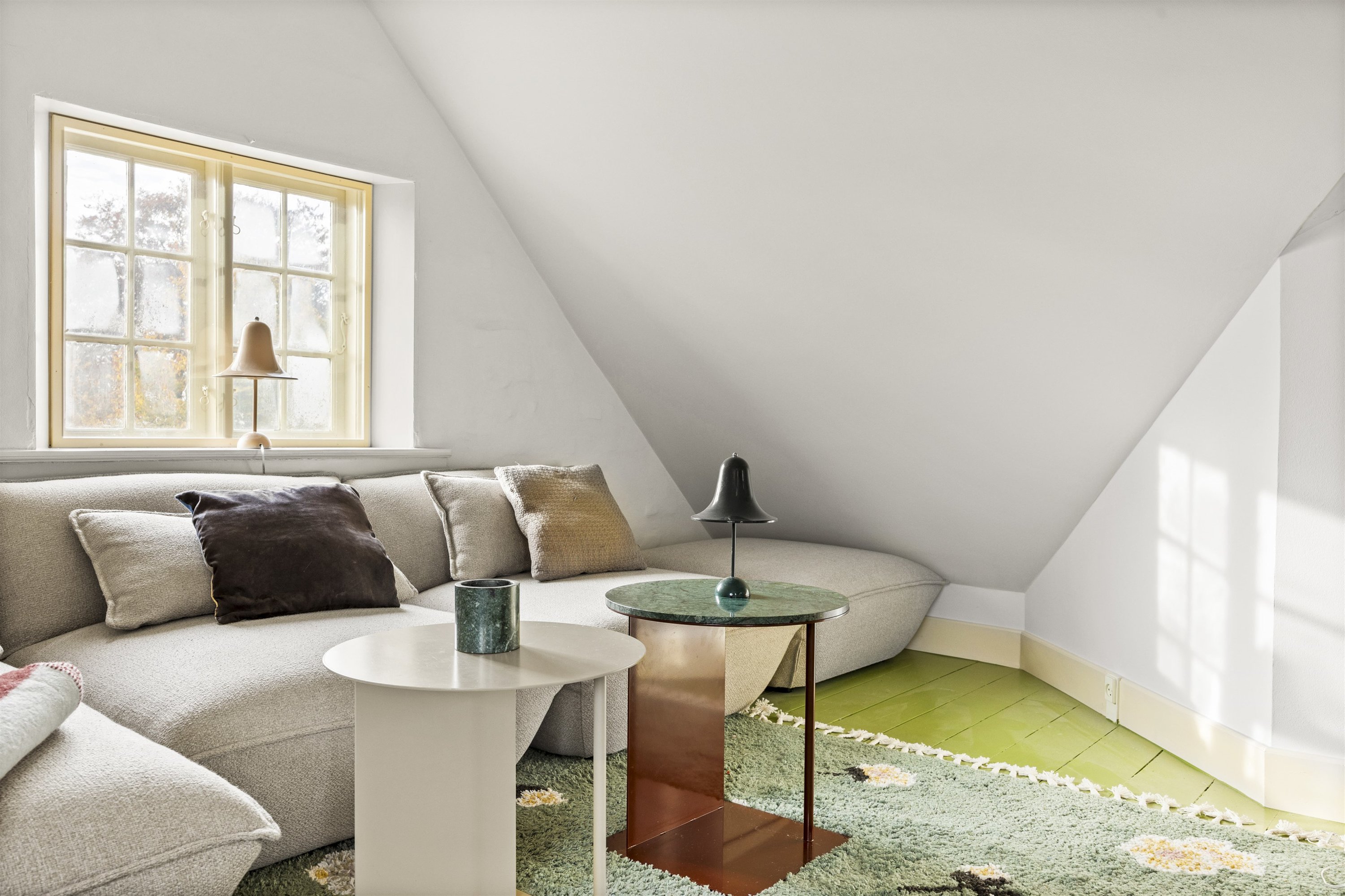 Fremhævet andet billede i fuldskærmstilstand. Billede af Kildeskovsvej 82, 2., 2820 Gentofte