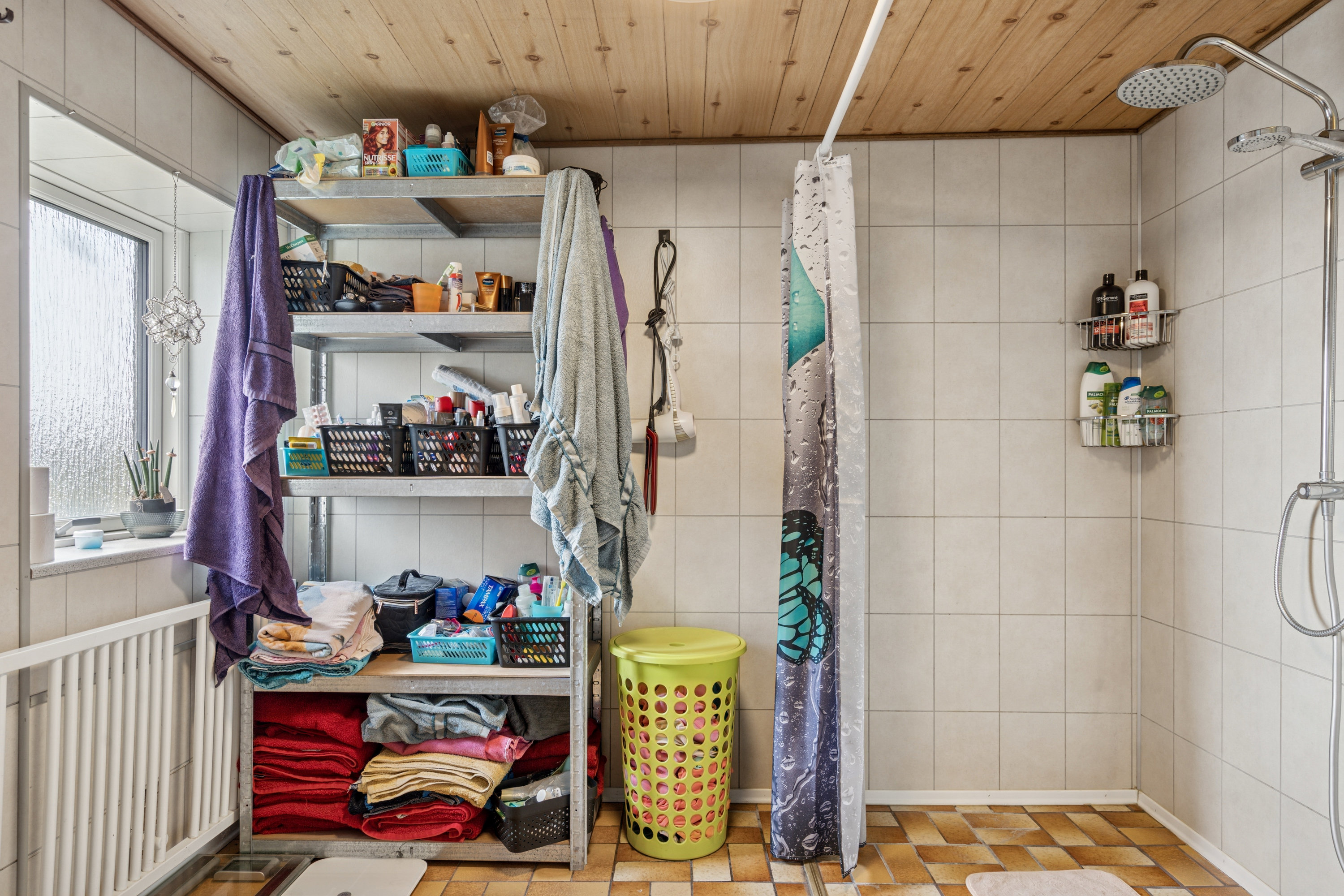 Fremhævet badeværelse billede i fuldskærmstilstand. Billede af Hedebovej 36, Heden, 5750 Ringe