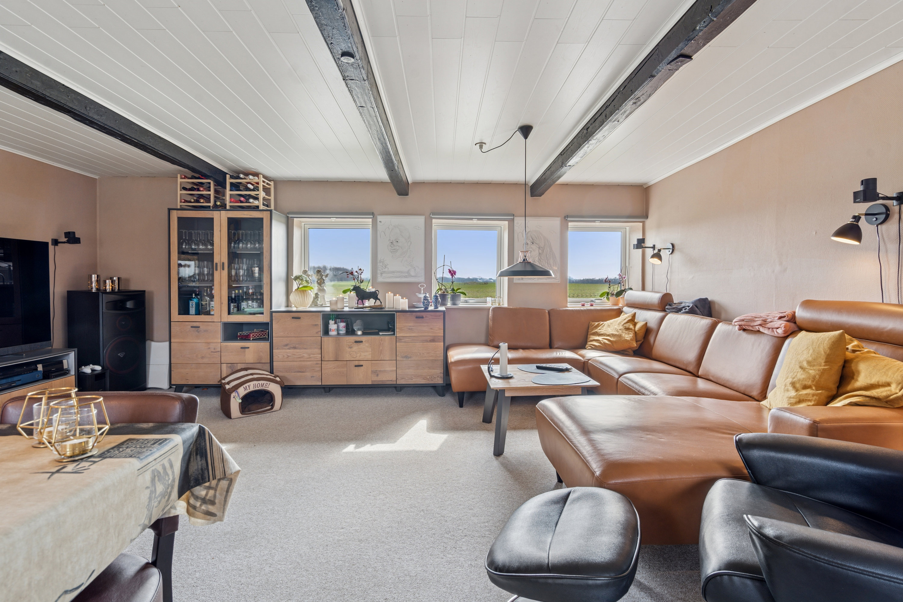 Fremhævet stue billede i fuldskærmstilstand. Billede af Hedebovej 36, Heden, 5750 Ringe